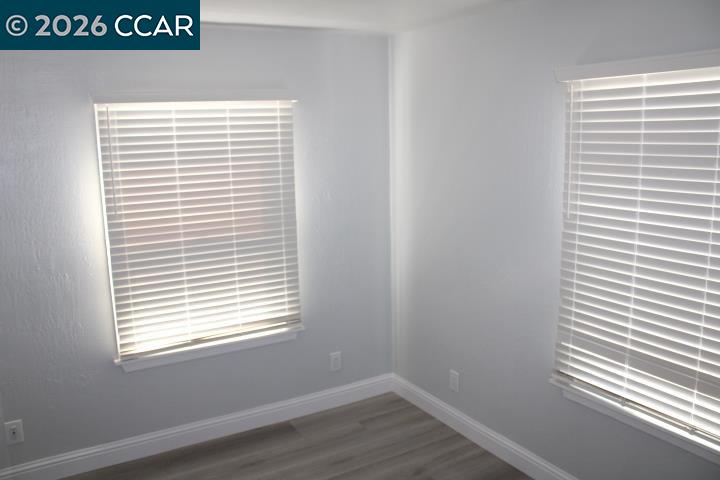 Detail Gallery Image 8 of 20 For 2680 Appian Way, Pinole,  CA 94564 - 3 Beds | 2 Baths