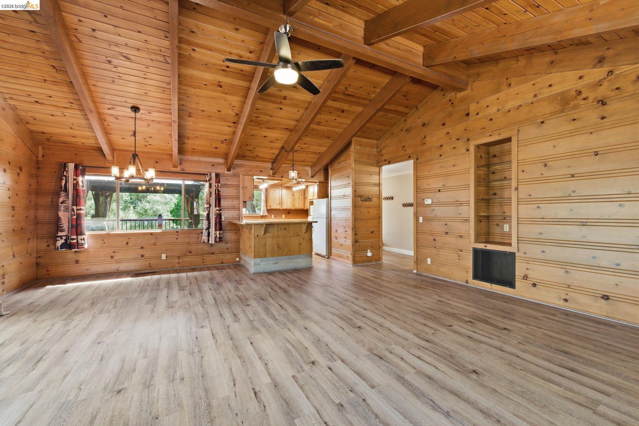 Detail Gallery Image 8 of 28 For 13133 Wells Fargo Dr, Groveland,  CA 95321 - 2 Beds | 2 Baths