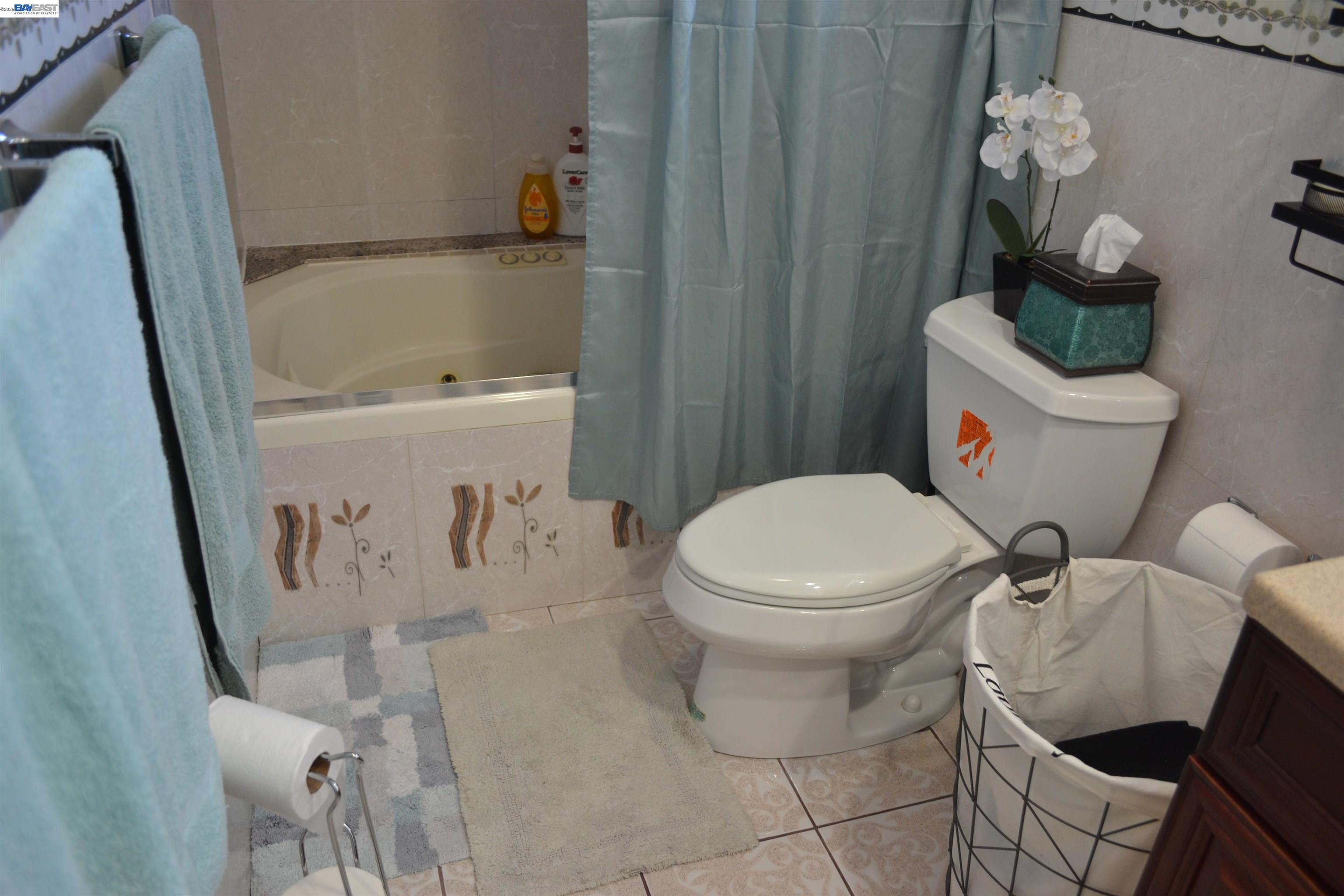 Detail Gallery Image 34 of 59 For 27093 Lemay Way, Hayward,  CA 94544 - 5 Beds | 3 Baths