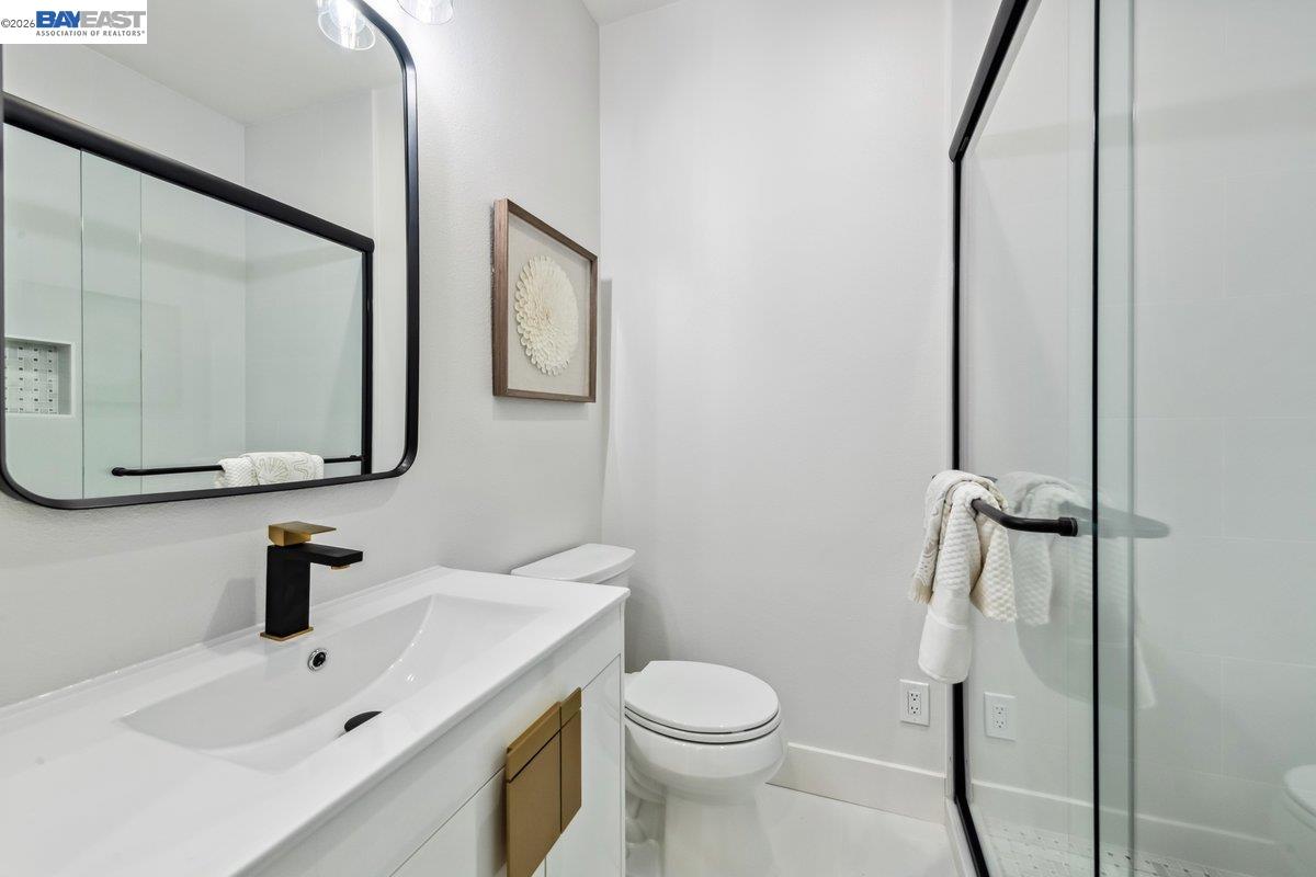 Detail Gallery Image 48 of 60 For 2890 Sable Oaks Way, Dublin,  CA 94568 - 5 Beds | 5/1 Baths