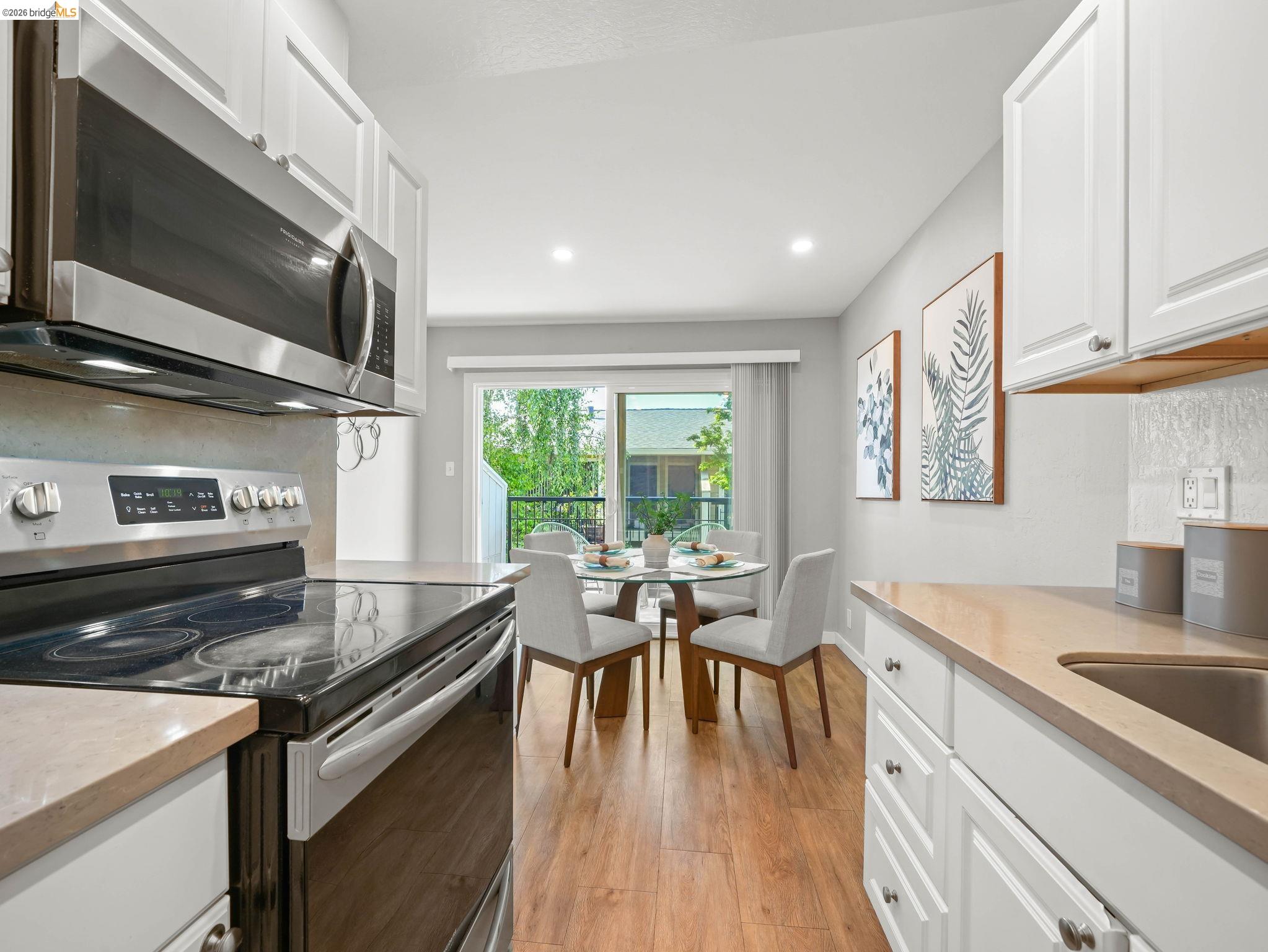 Photo #16: 41128718 Listing: Photo #16