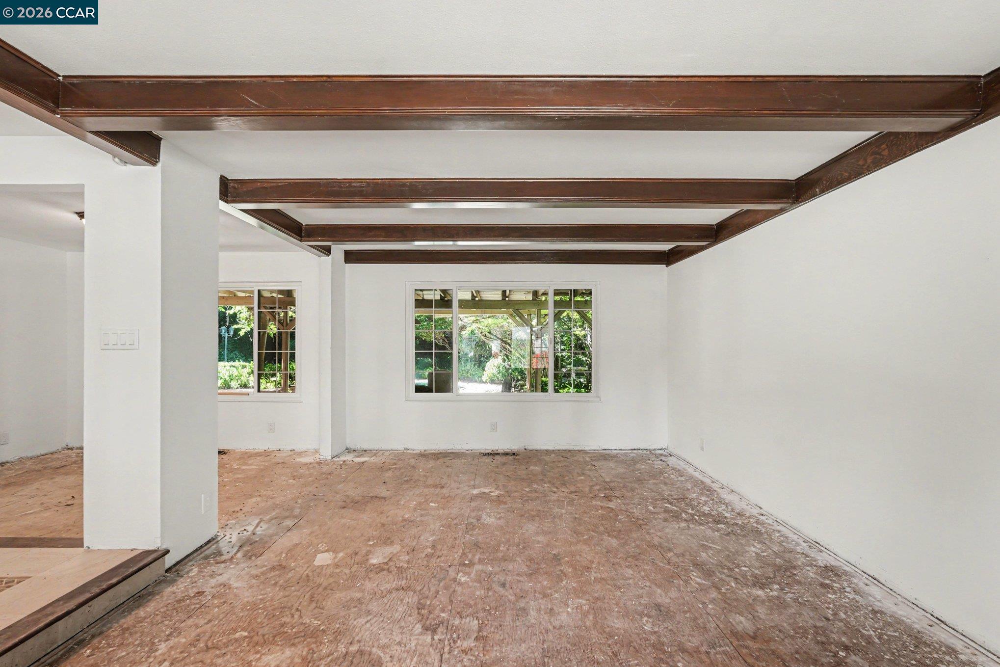 Detail Gallery Image 17 of 41 For 2030 Clearview Ct, Walnut Creek,  CA 94598 - 4 Beds | 3 Baths