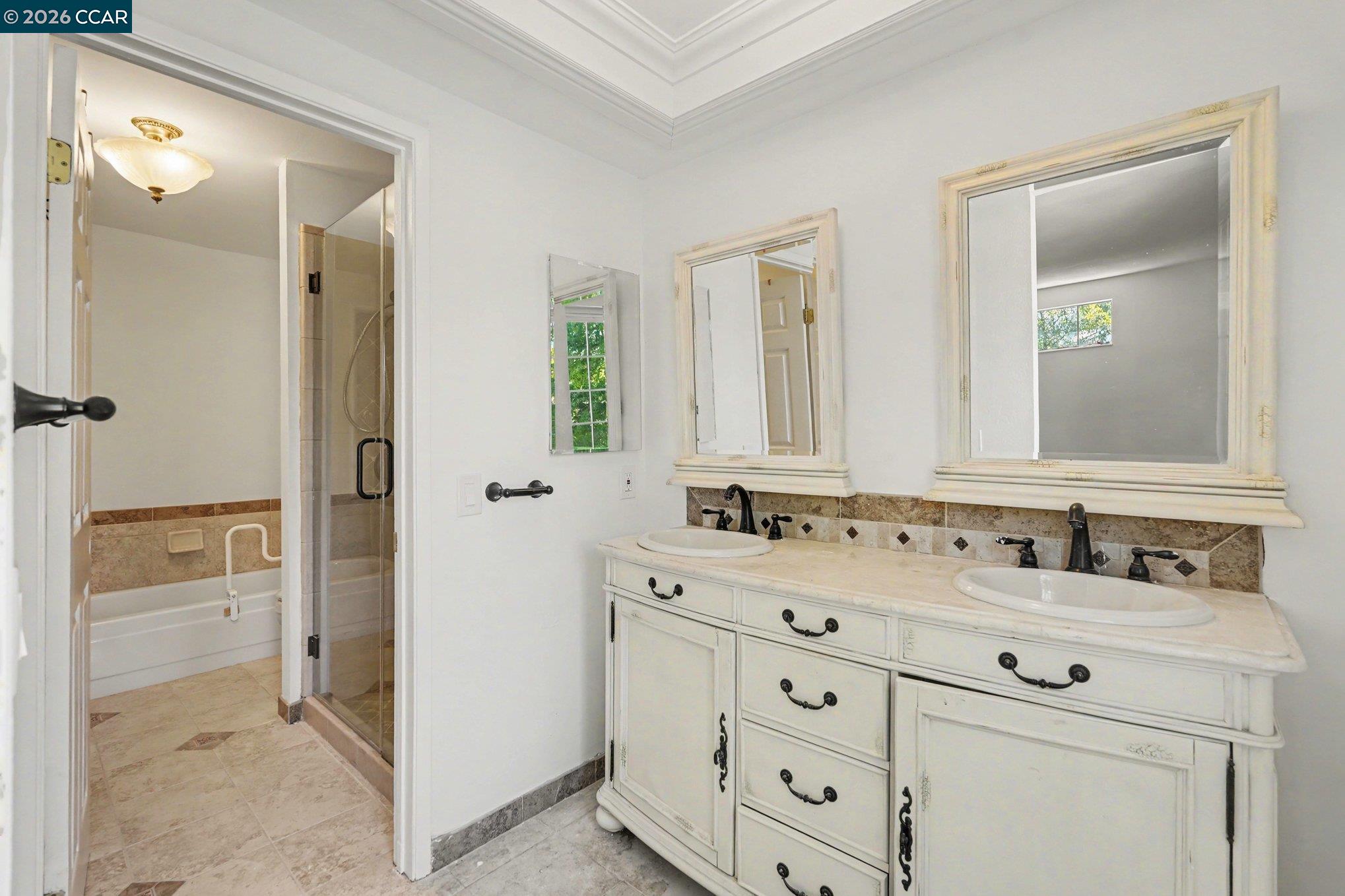 Detail Gallery Image 30 of 41 For 2030 Clearview Ct, Walnut Creek,  CA 94598 - 4 Beds | 3 Baths