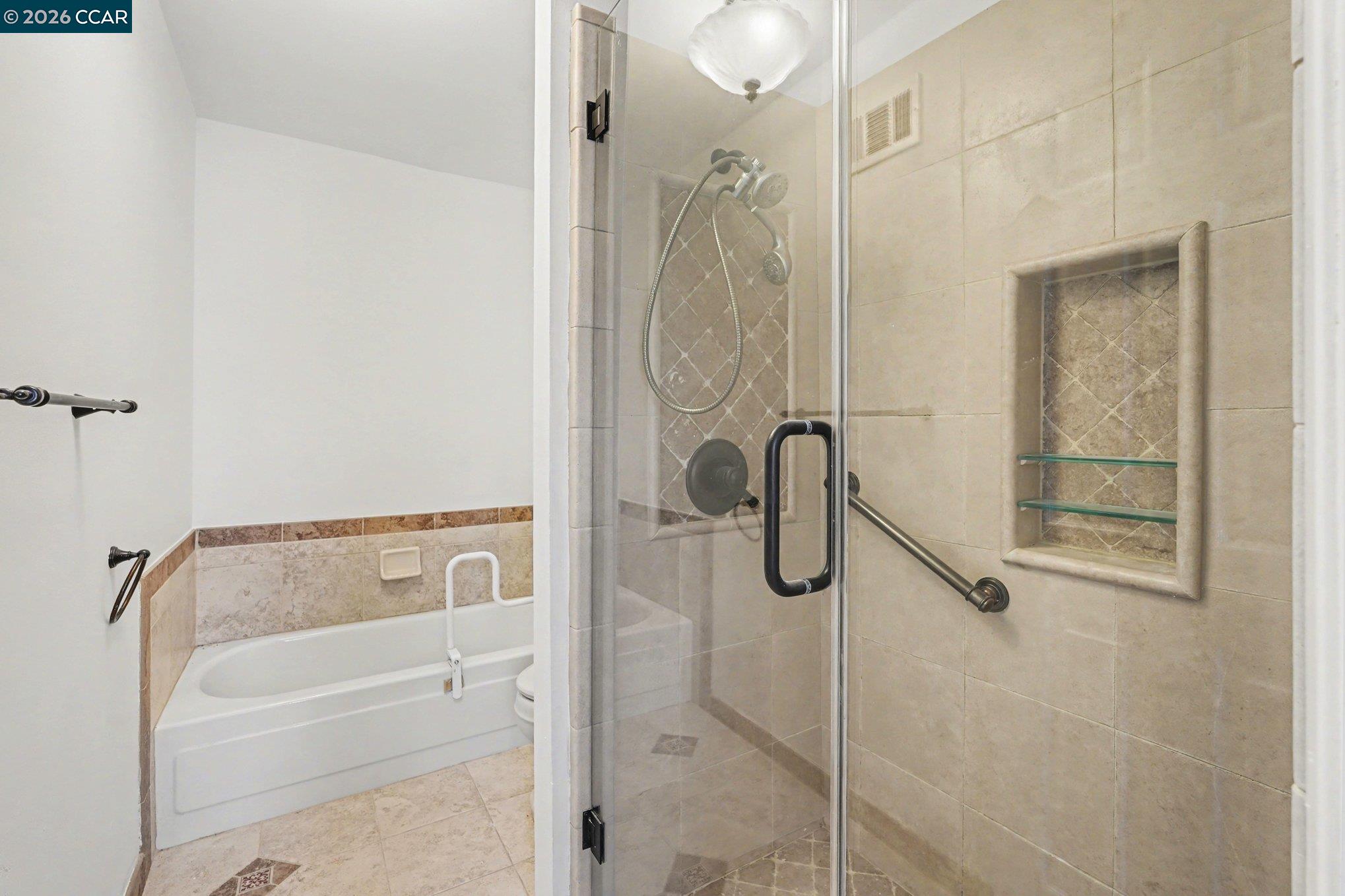 Detail Gallery Image 31 of 41 For 2030 Clearview Ct, Walnut Creek,  CA 94598 - 4 Beds | 3 Baths