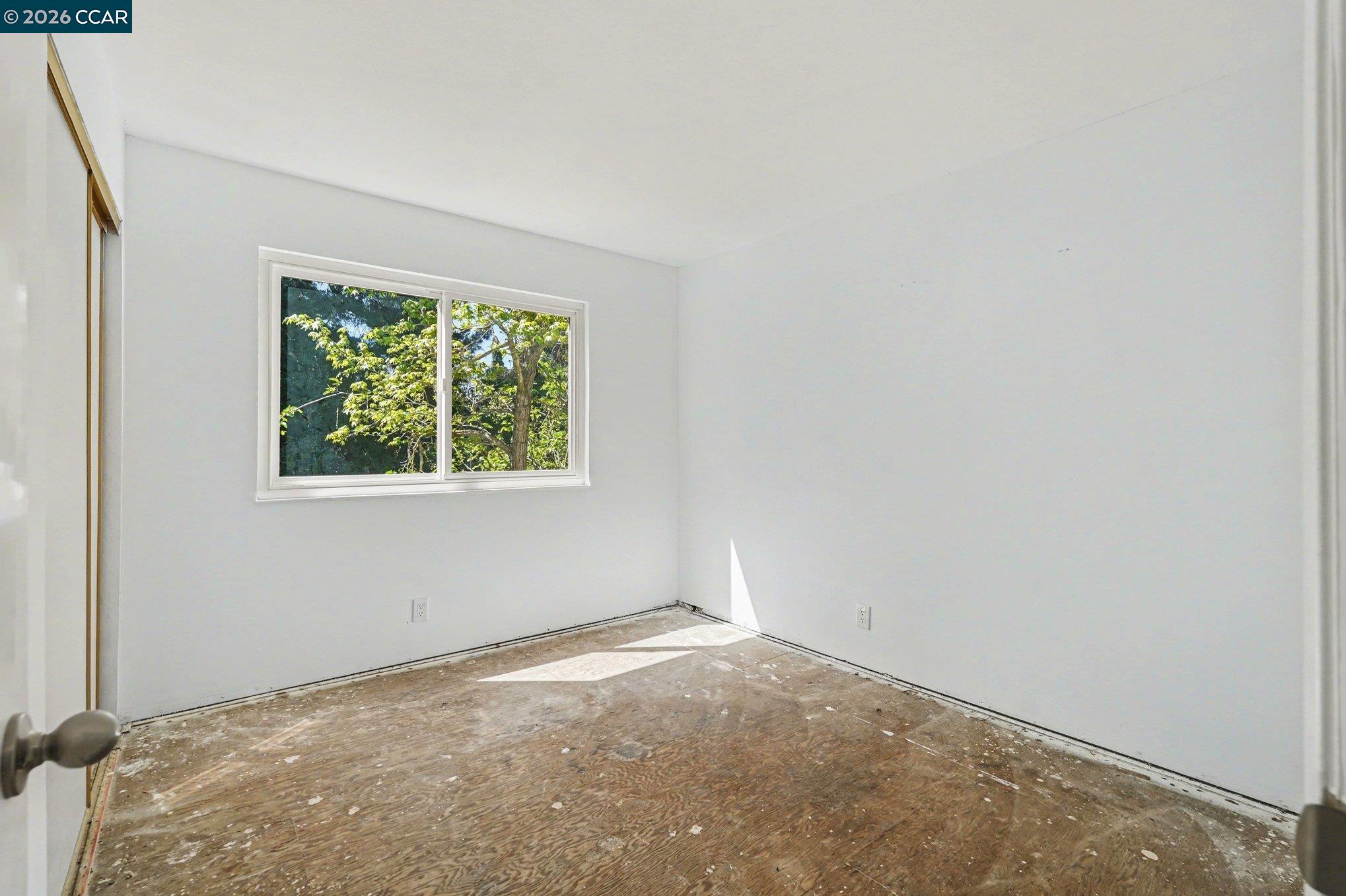 Detail Gallery Image 32 of 41 For 2030 Clearview Ct, Walnut Creek,  CA 94598 - 4 Beds | 3 Baths