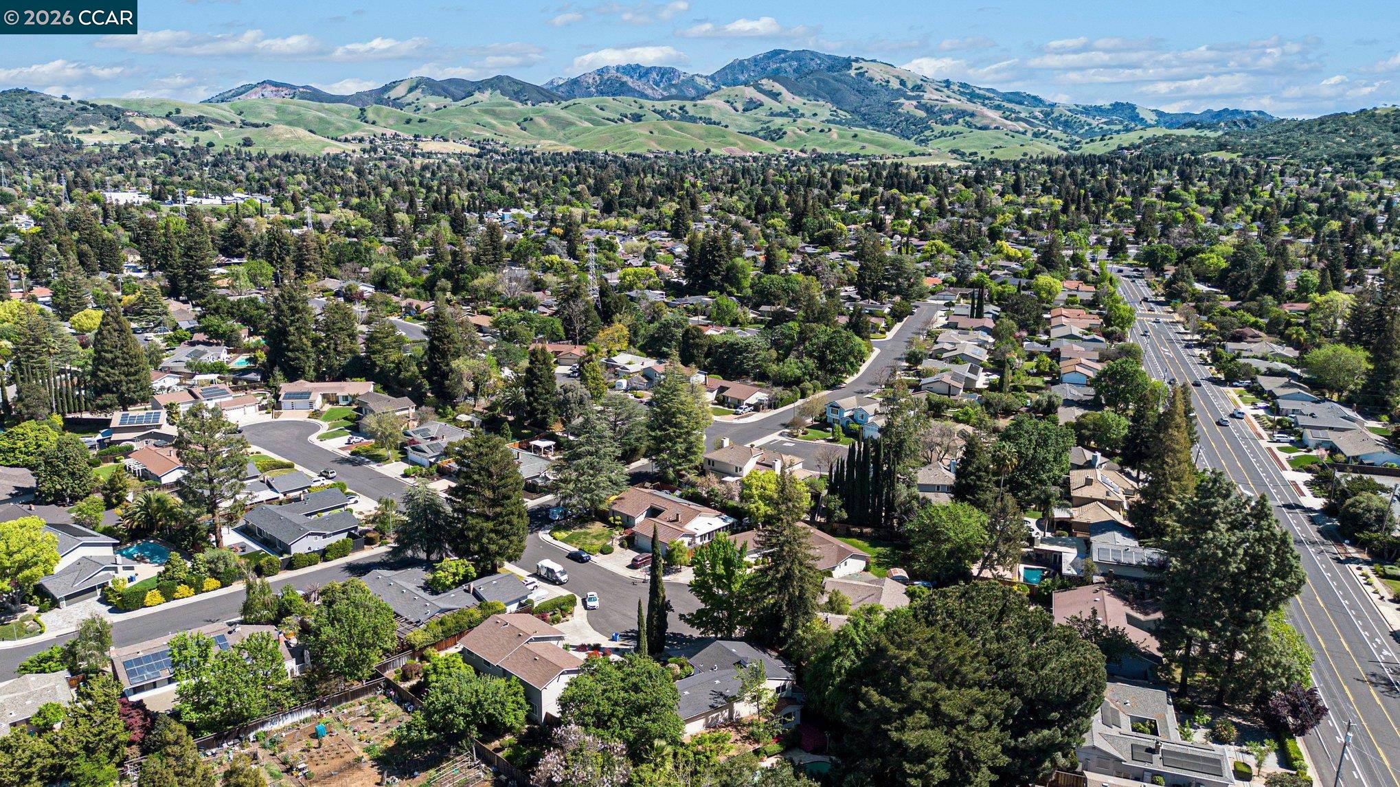 Detail Gallery Image 41 of 41 For 2030 Clearview Ct, Walnut Creek,  CA 94598 - 4 Beds | 3 Baths