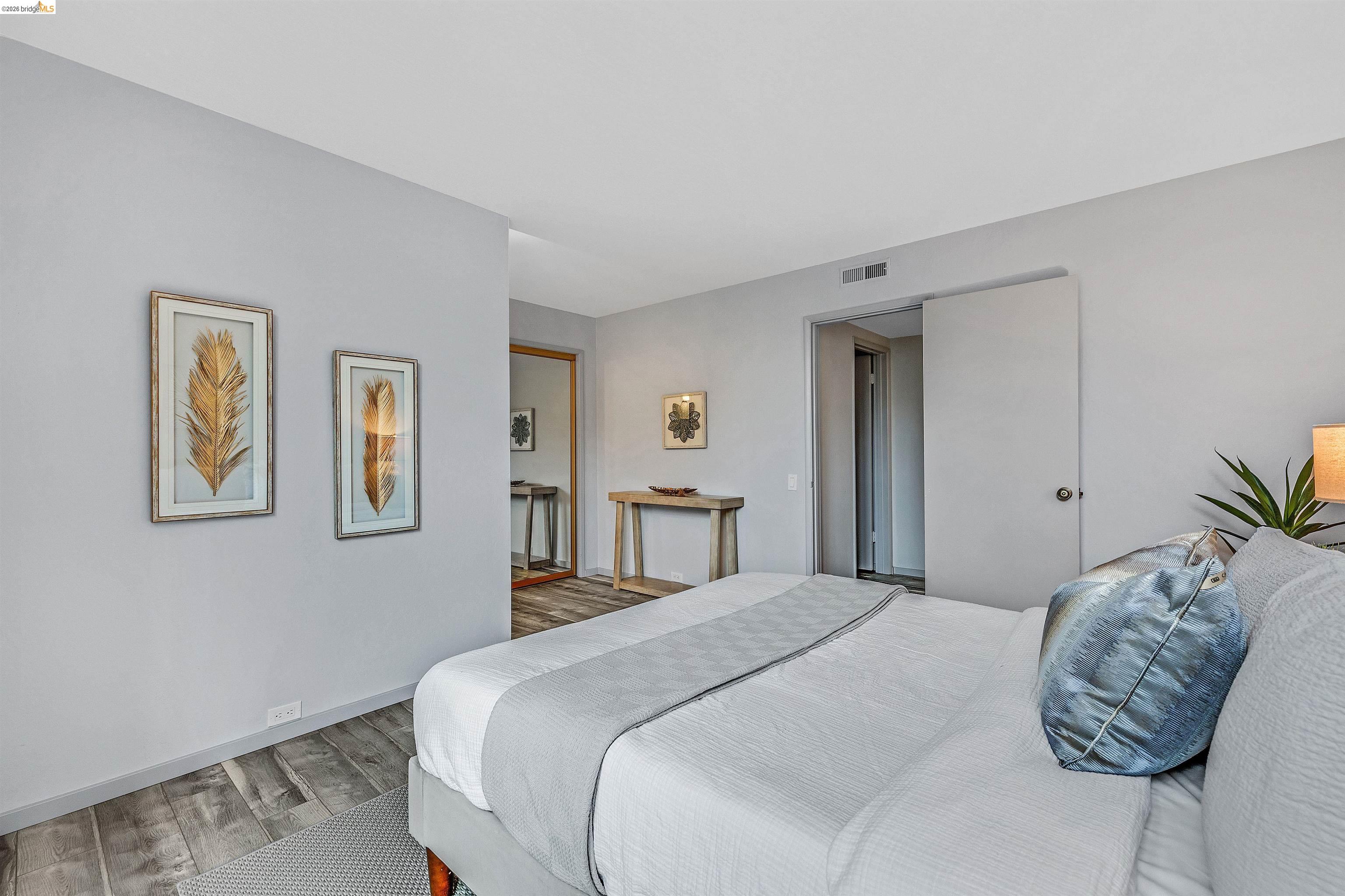 Photo #16: 41128720 Listing: Photo #16