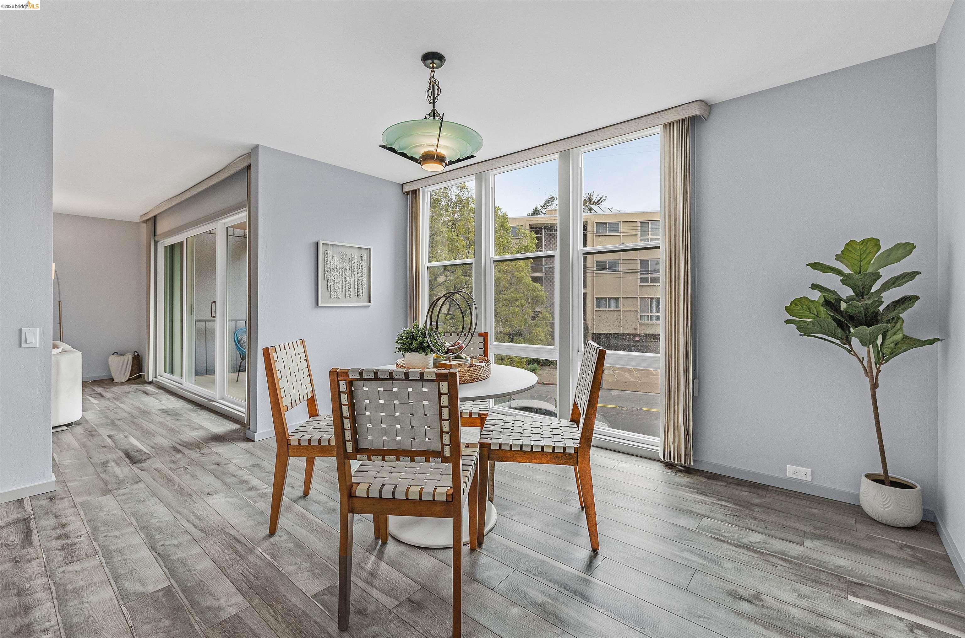 Photo #8: 41128720 Listing: Photo #8