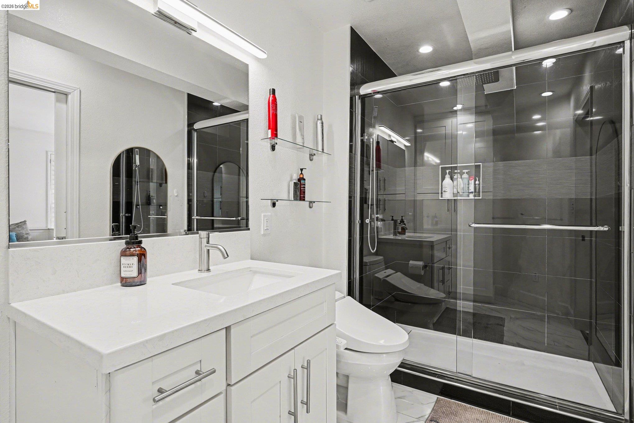 Detail Gallery Image 25 of 41 For 6007 Westside Dr, San Ramon,  CA 94583 - 5 Beds | 3/1 Baths