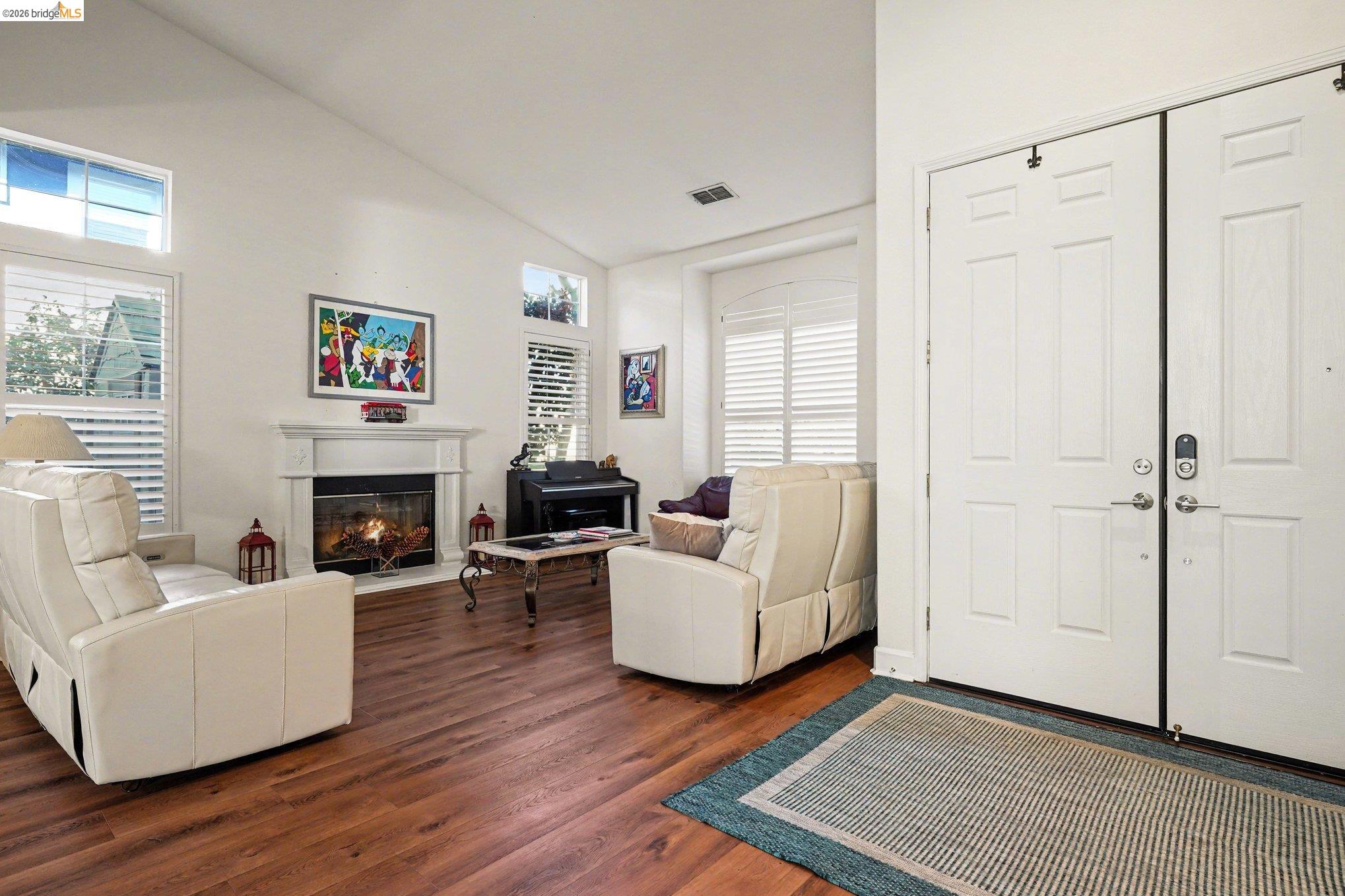 Detail Gallery Image 9 of 41 For 6007 Westside Dr, San Ramon,  CA 94583 - 5 Beds | 3/1 Baths