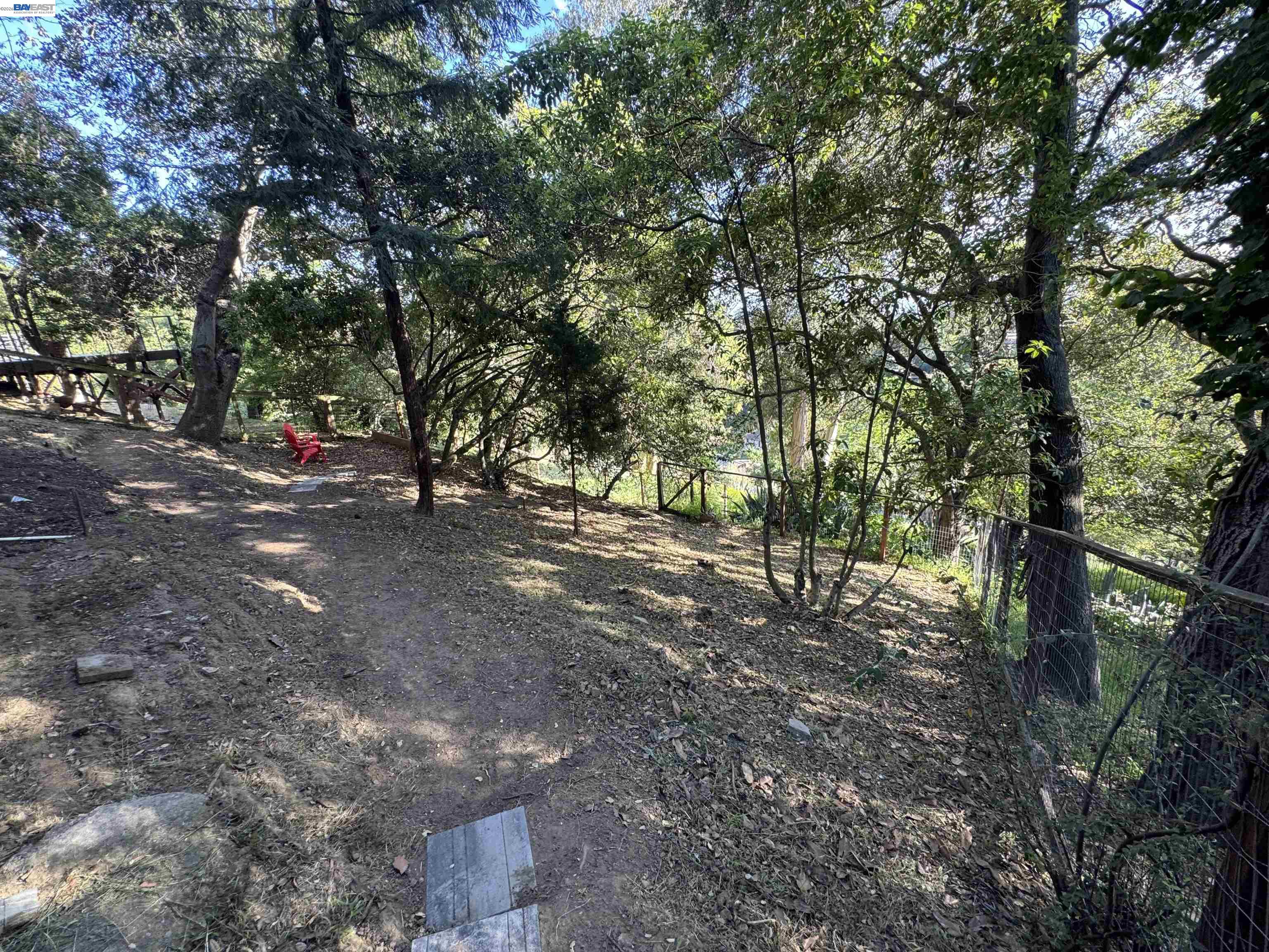 Detail Gallery Image 32 of 43 For 6130 Harbord Dr, Oakland,  CA 94611 - 3 Beds | 3 Baths