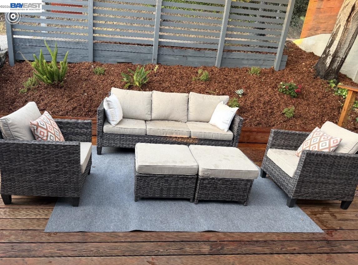 Detail Gallery Image 40 of 43 For 6130 Harbord Dr, Oakland,  CA 94611 - 3 Beds | 3 Baths