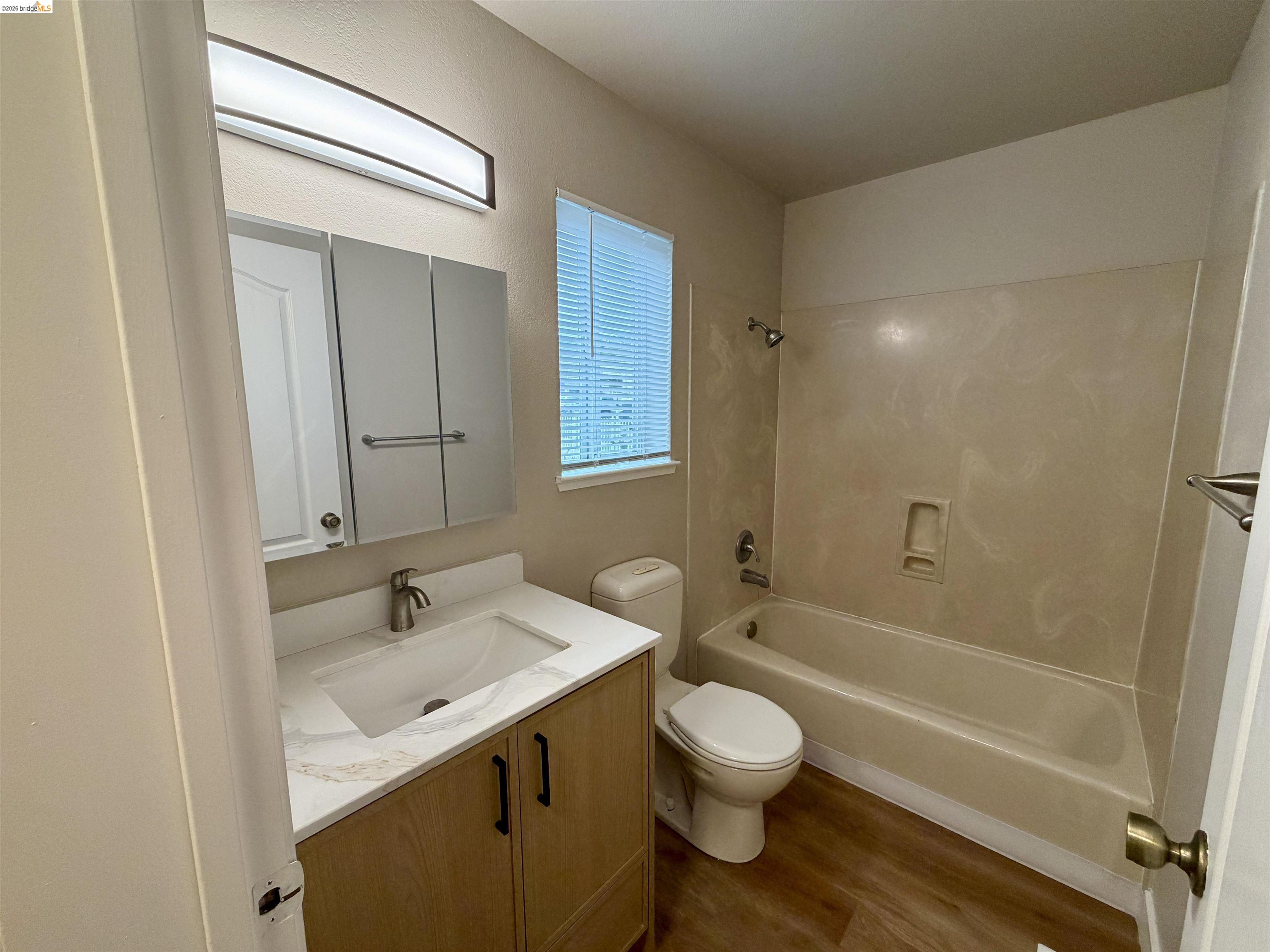 Detail Gallery Image 11 of 20 For 525 Clayton Ave, El Cerrito,  CA 94530 - 2 Beds | 1 Baths