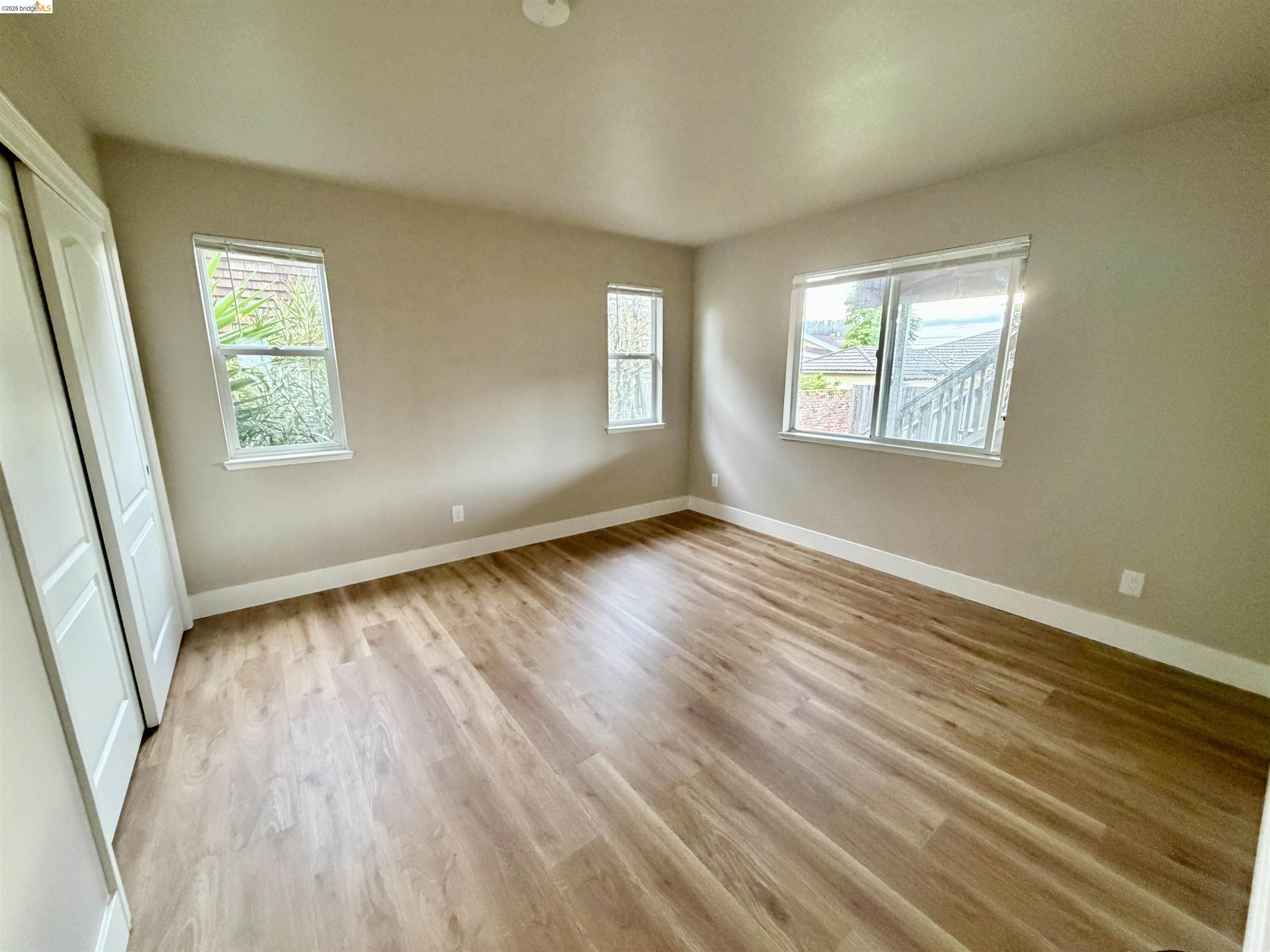 Detail Gallery Image 9 of 20 For 525 Clayton Ave, El Cerrito,  CA 94530 - 2 Beds | 1 Baths