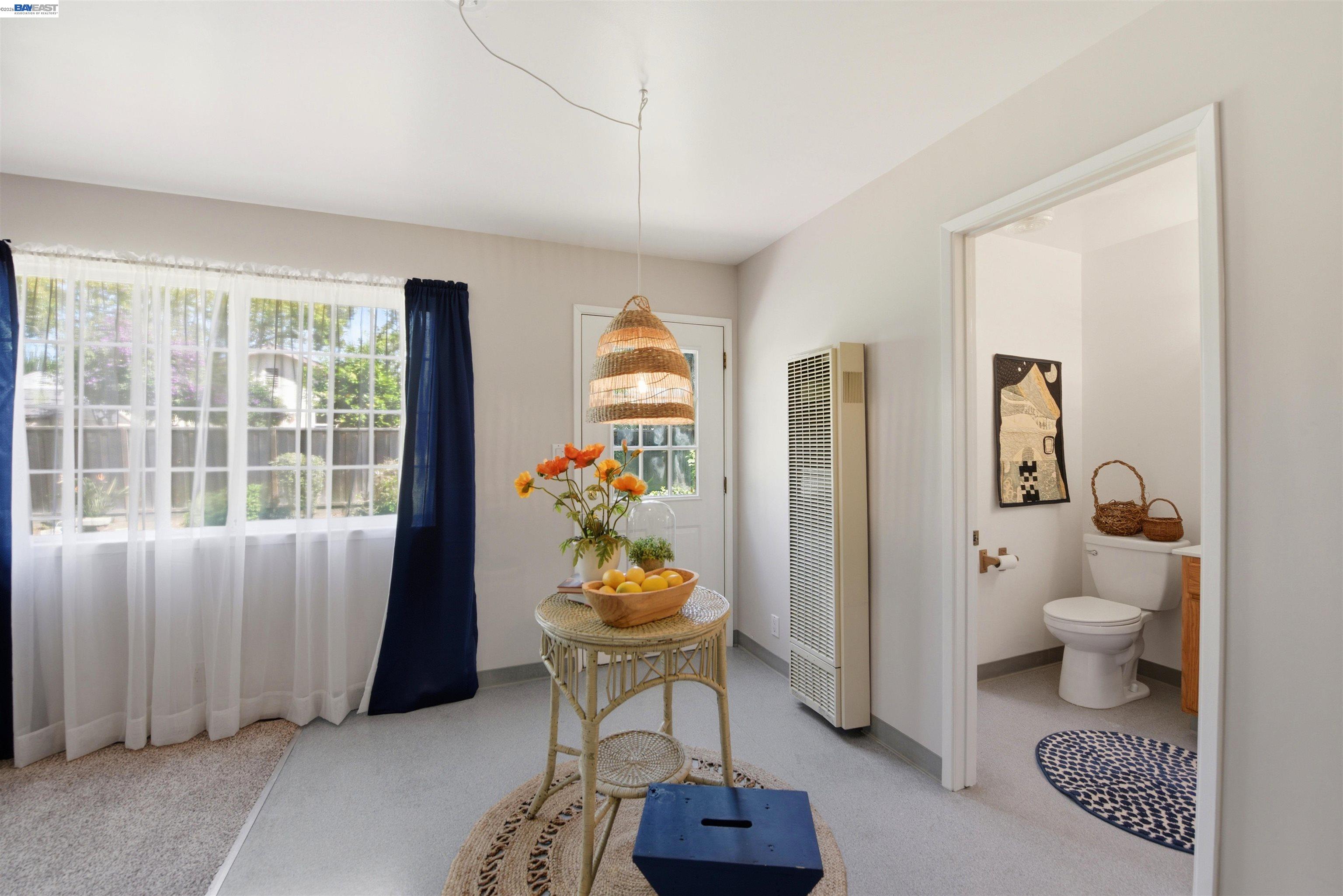 Detail Gallery Image 16 of 37 For 15740 Paseo Del Campo, San Lorenzo,  CA 94580 - 3 Beds | 2 Baths