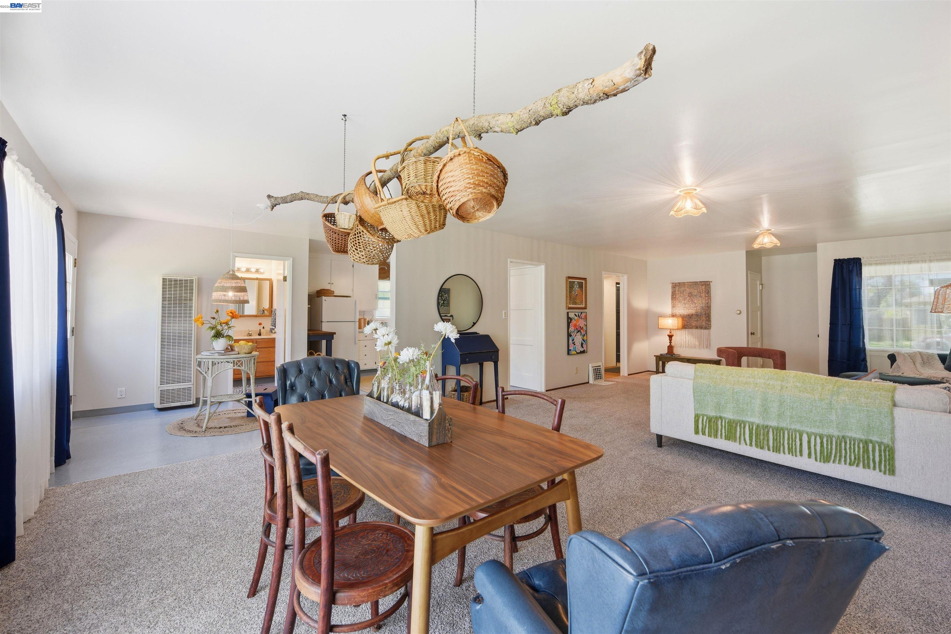 Detail Gallery Image 18 of 37 For 15740 Paseo Del Campo, San Lorenzo,  CA 94580 - 3 Beds | 2 Baths