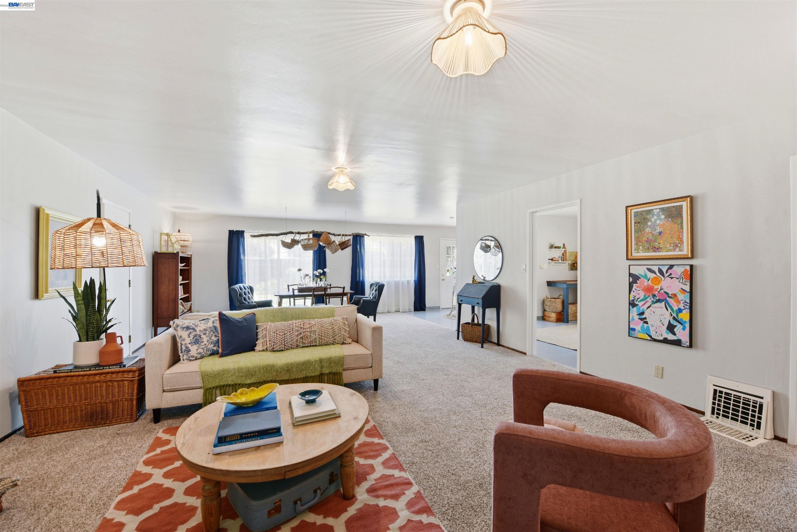 Detail Gallery Image 6 of 37 For 15740 Paseo Del Campo, San Lorenzo,  CA 94580 - 3 Beds | 2 Baths