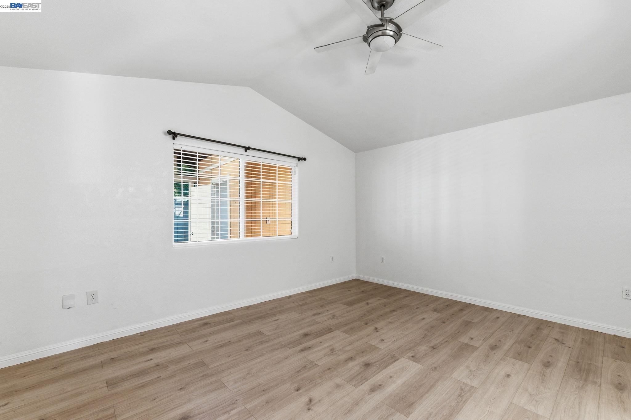 Detail Gallery Image 23 of 49 For 266 Jerilynn Ln, Hayward,  CA 94541 - 4 Beds | 3 Baths