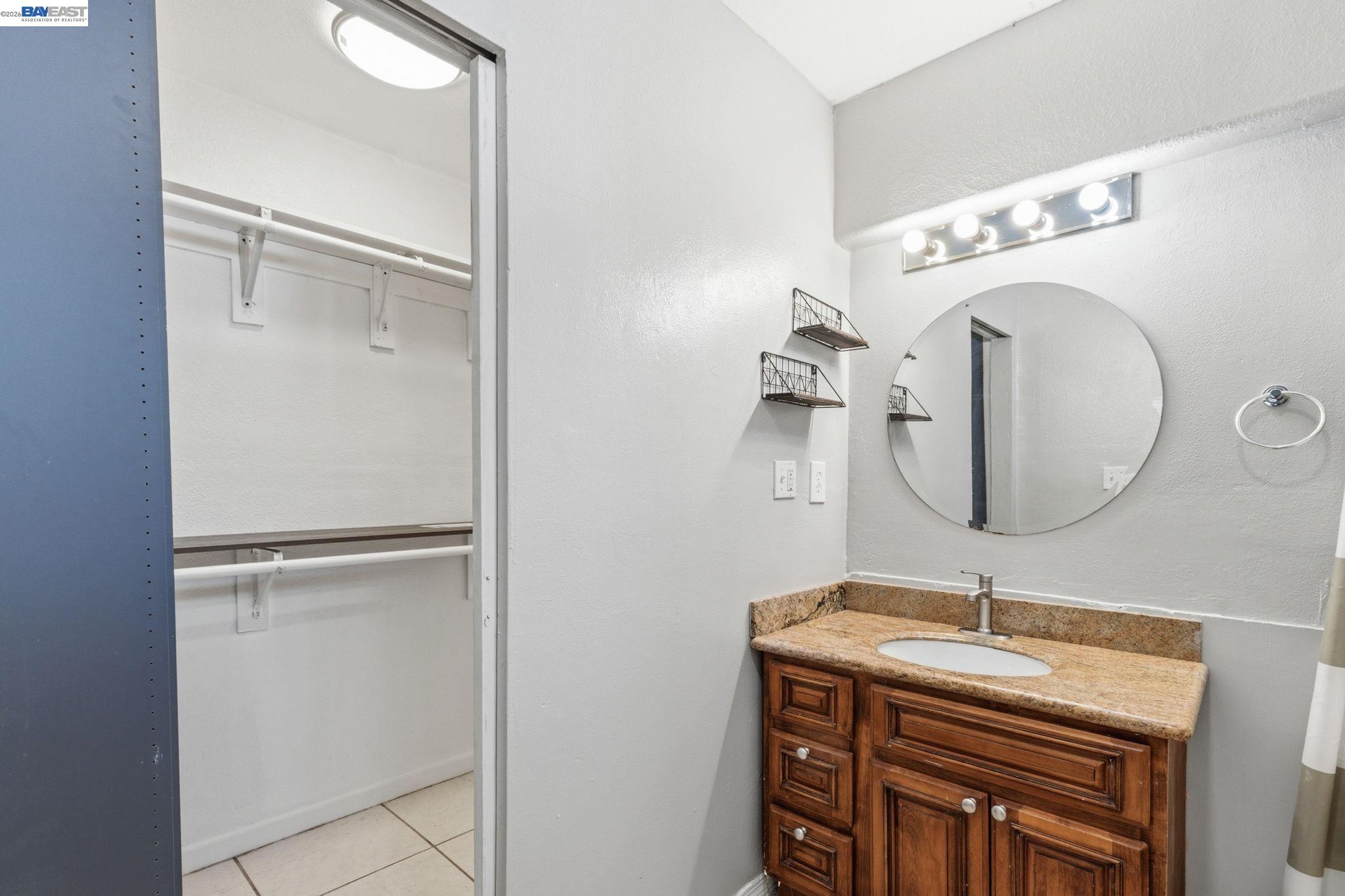 Detail Gallery Image 28 of 49 For 266 Jerilynn Ln, Hayward,  CA 94541 - 4 Beds | 3 Baths