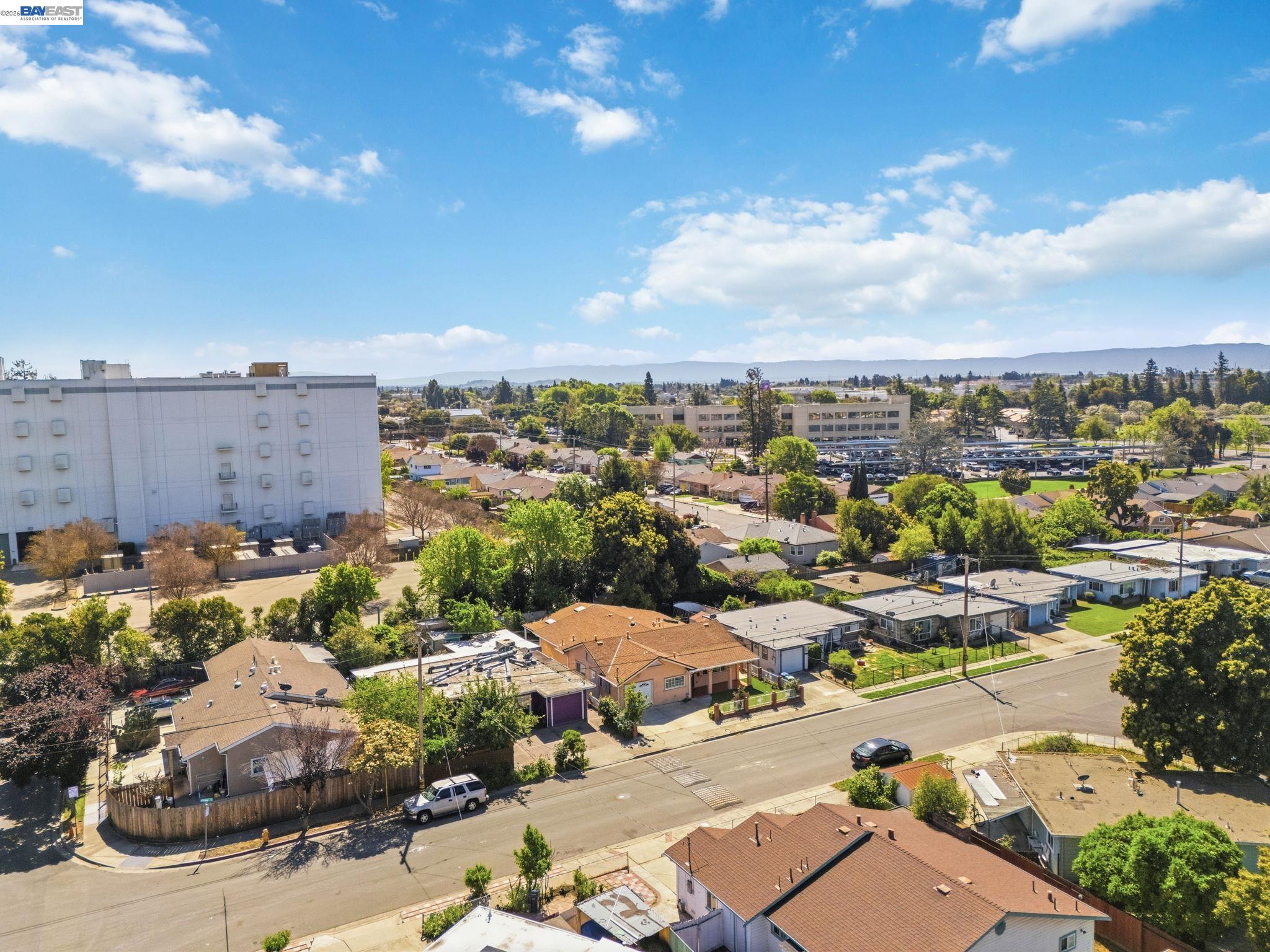 Detail Gallery Image 40 of 49 For 266 Jerilynn Ln, Hayward,  CA 94541 - 4 Beds | 3 Baths