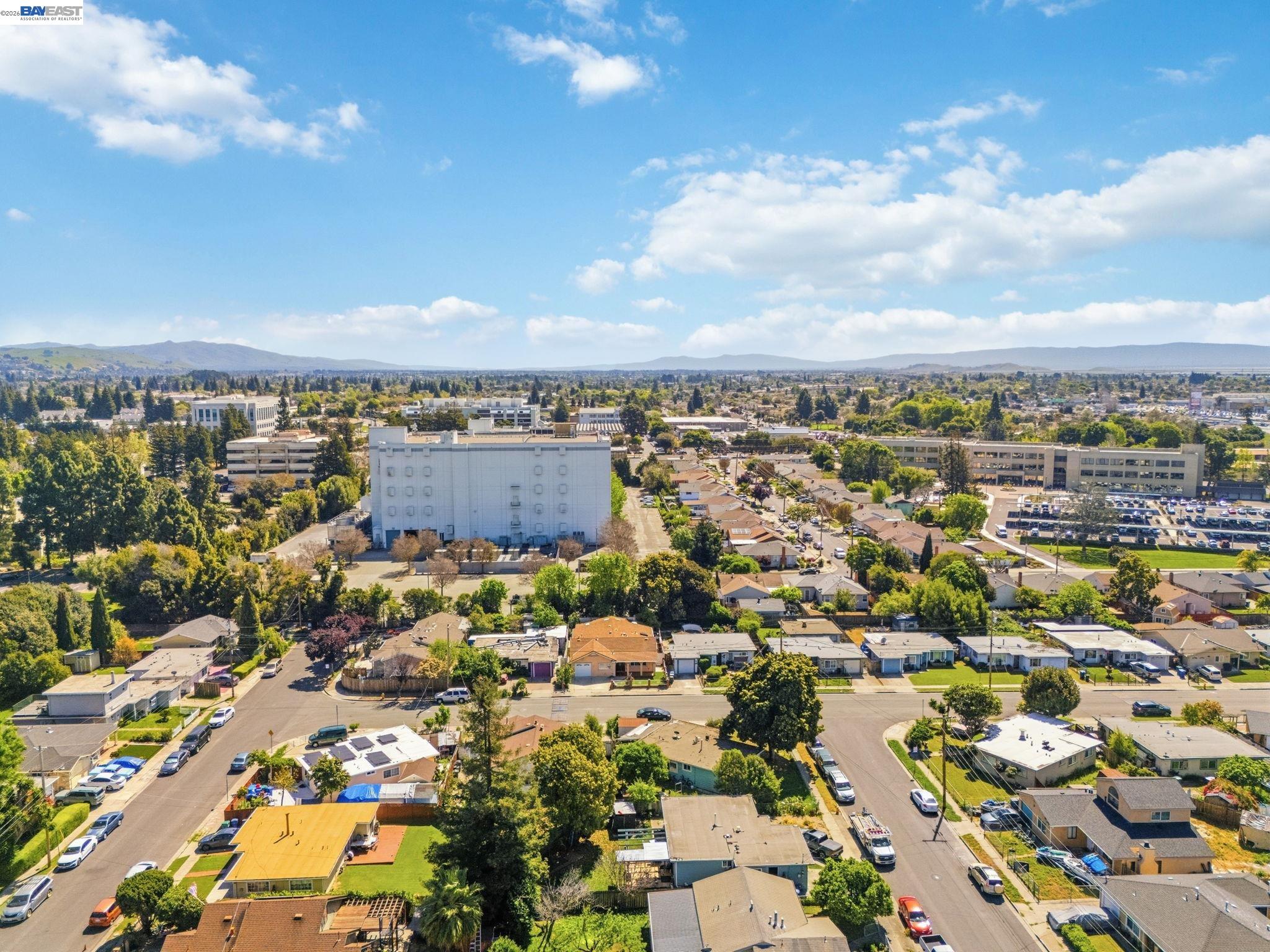 Detail Gallery Image 42 of 49 For 266 Jerilynn Ln, Hayward,  CA 94541 - 4 Beds | 3 Baths
