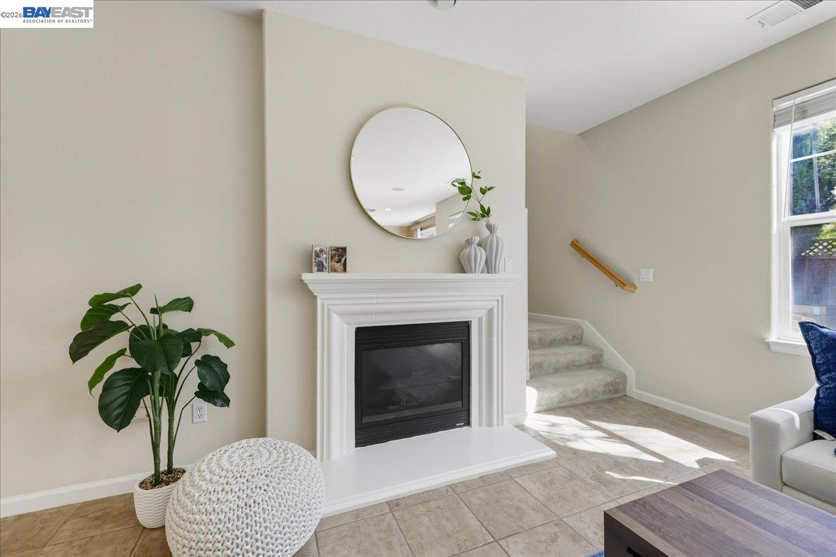 Detail Gallery Image 17 of 60 For 38393 Amaryllis Pl, Newark,  CA 94560 - 5 Beds | 3 Baths