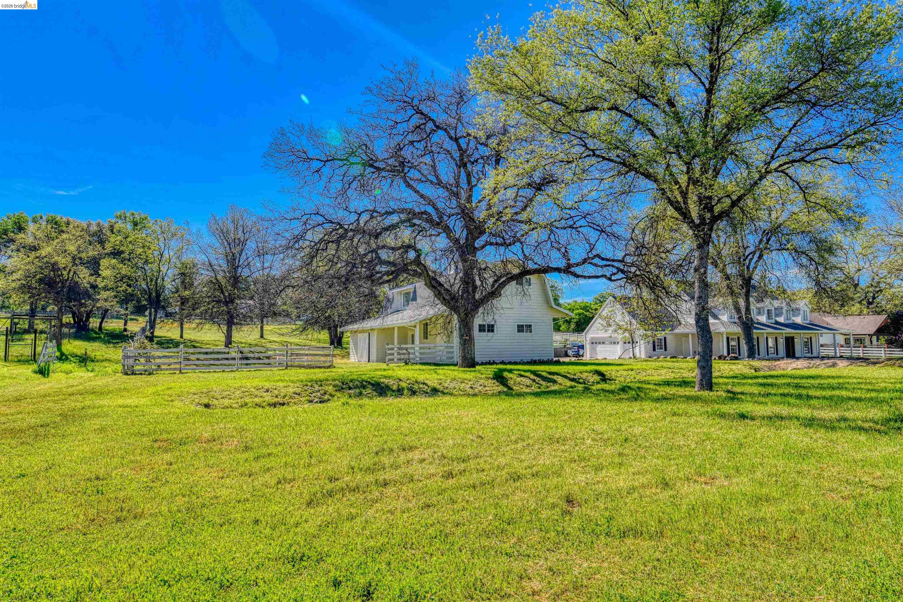 Detail Gallery Image 13 of 45 For 13301 Clements, Groveland,  CA 95321 - 4 Beds | 2/1 Baths