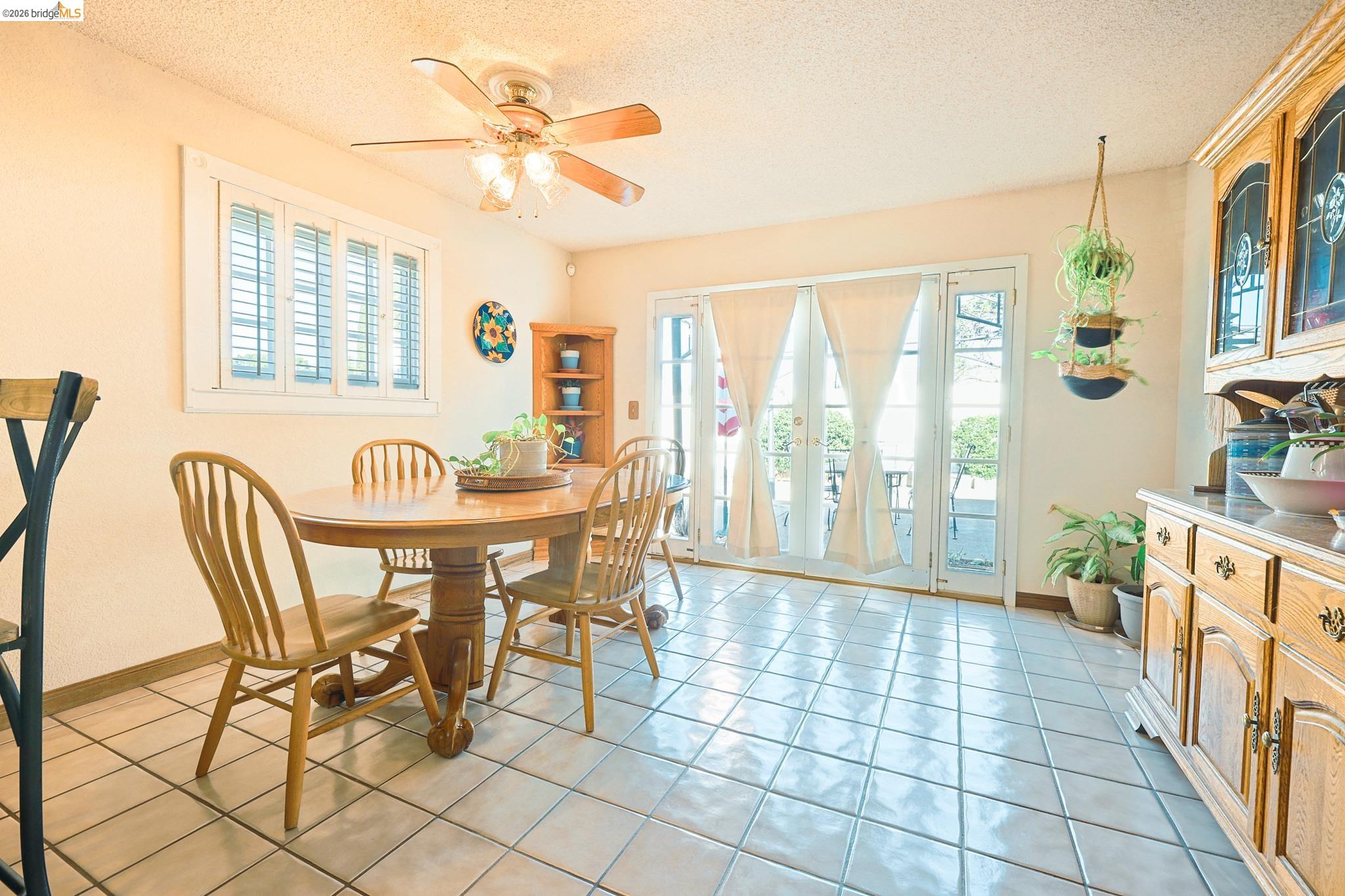 Detail Gallery Image 17 of 35 For 4950 Dawson Dr, Oakley,  CA 94561 - 4 Beds | 2 Baths