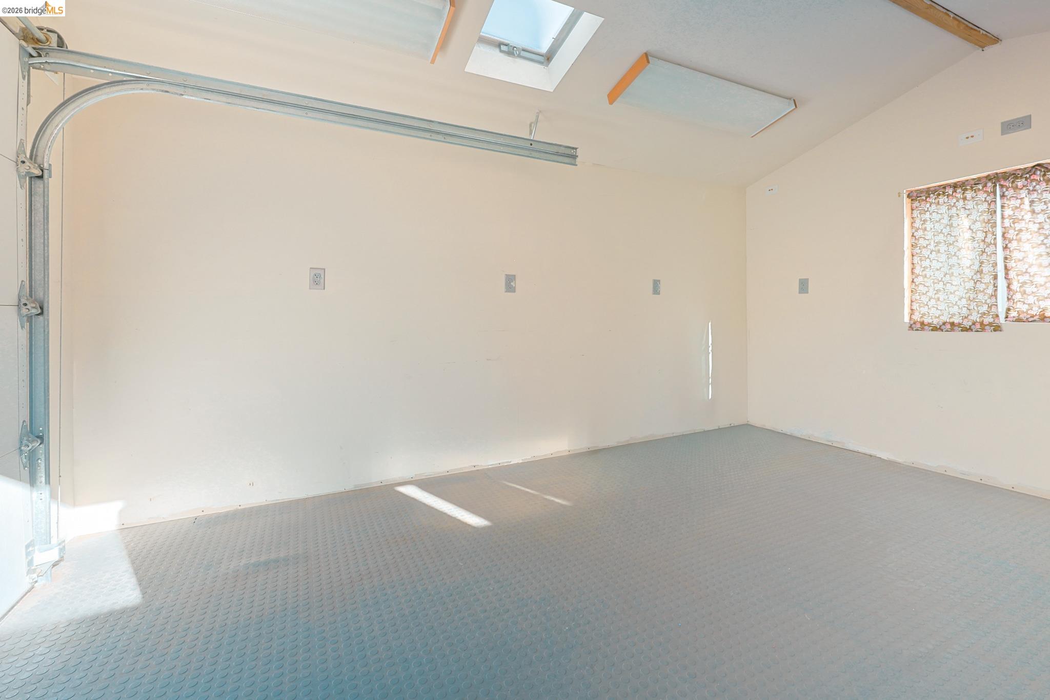 Detail Gallery Image 34 of 35 For 4950 Dawson Dr, Oakley,  CA 94561 - 4 Beds | 2 Baths