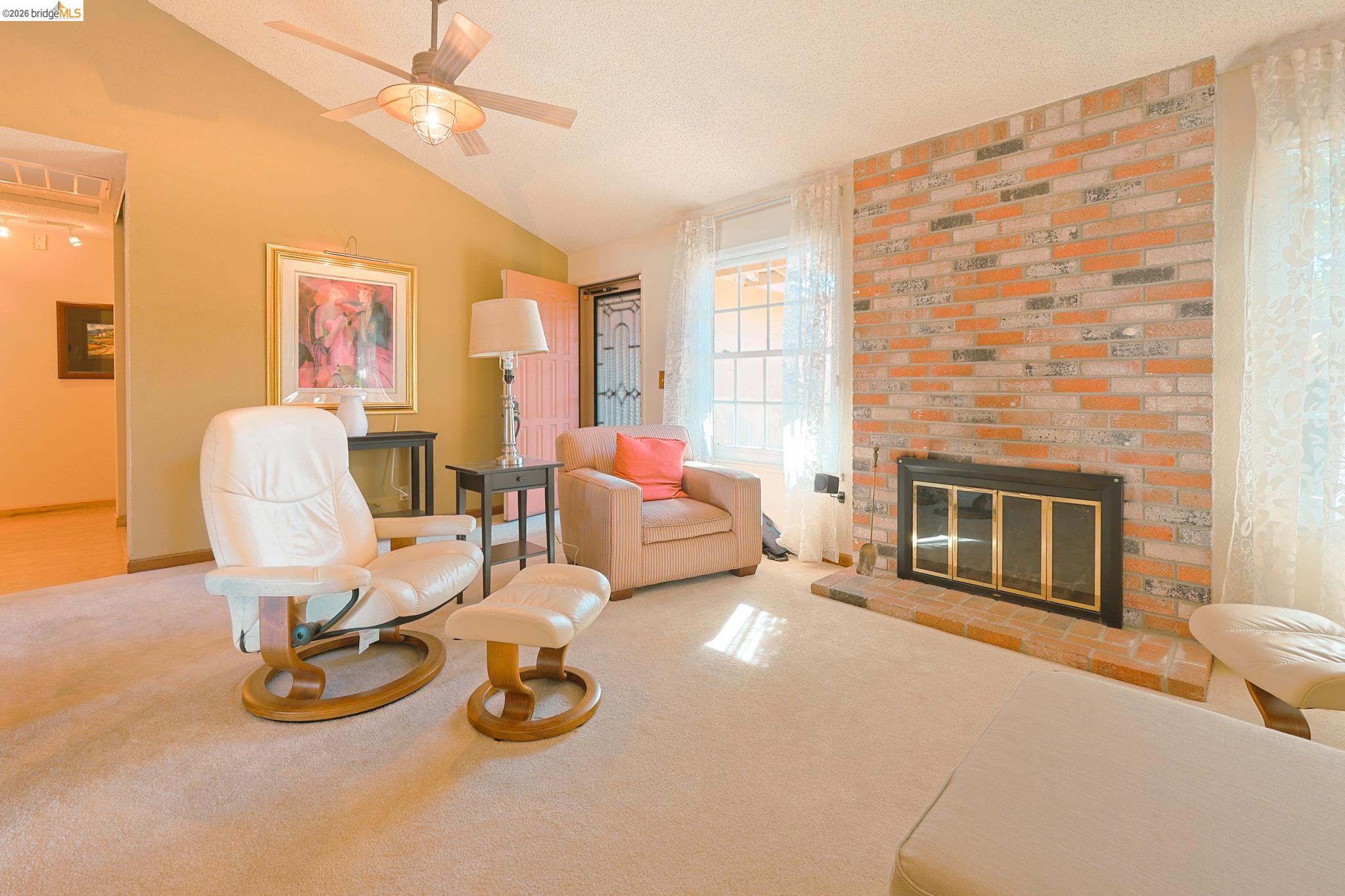 Detail Gallery Image 9 of 35 For 4950 Dawson Dr, Oakley,  CA 94561 - 4 Beds | 2 Baths