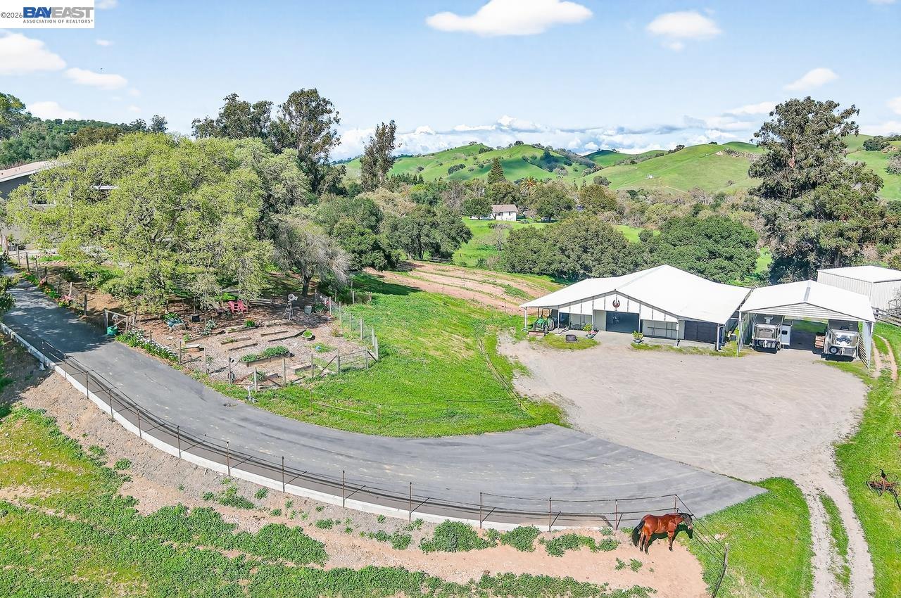 Detail Gallery Image 21 of 54 For 10700 Foothill Rd, Sunol,  CA 94586 - – Beds | – Baths