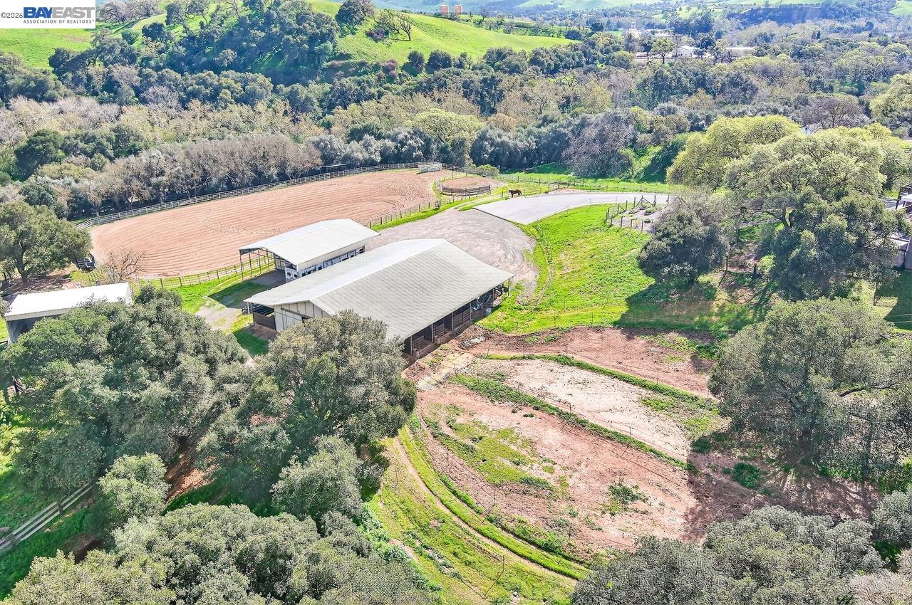 Detail Gallery Image 22 of 54 For 10700 Foothill Rd, Sunol,  CA 94586 - – Beds | – Baths