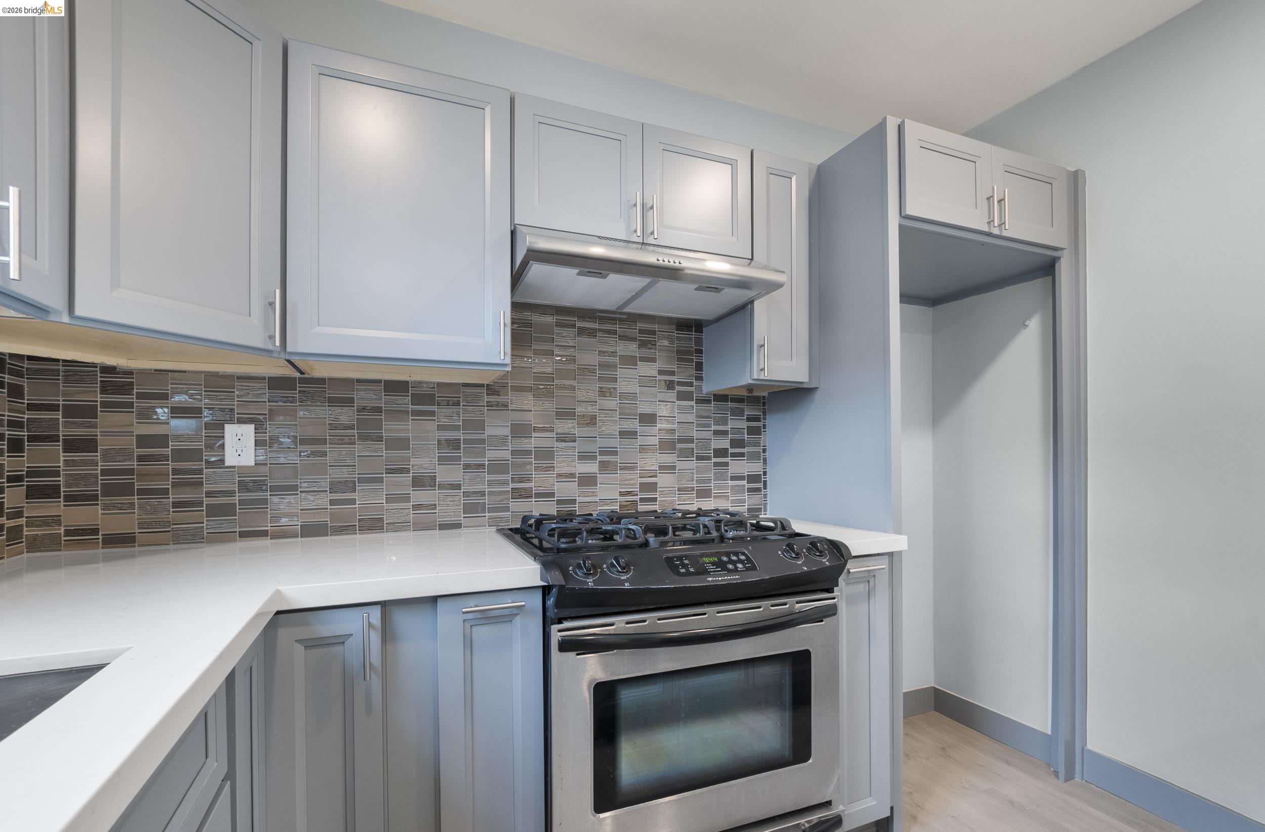 Detail Gallery Image 13 of 32 For 9028 a Street, Oakland,  CA 94603 - – Beds | – Baths