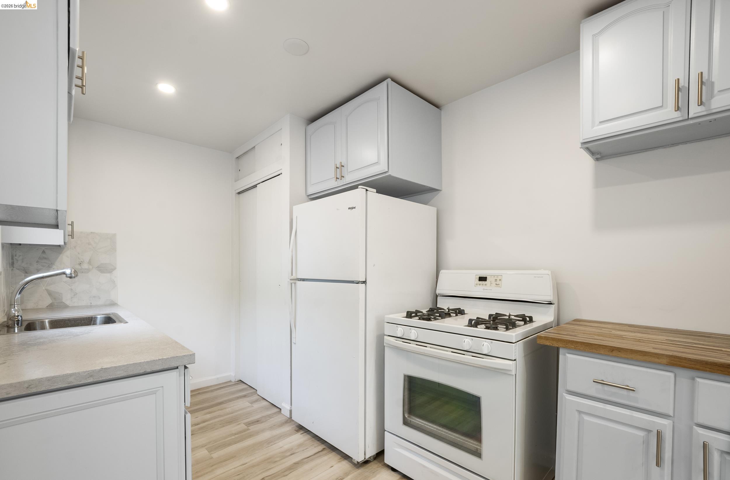 Detail Gallery Image 28 of 32 For 9028 a Street, Oakland,  CA 94603 - – Beds | – Baths