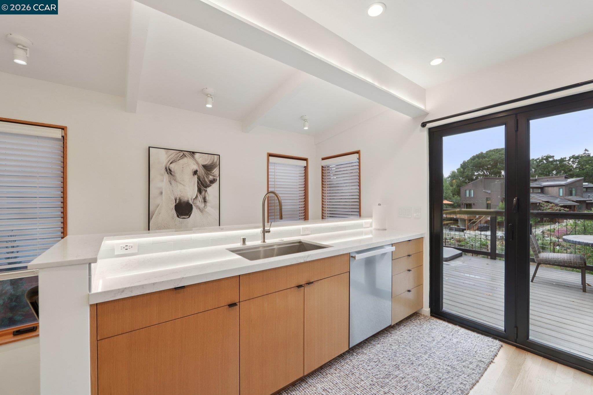 Detail Gallery Image 14 of 37 For 380 Vermont Ave, Berkeley,  CA 94707 - 3 Beds | 2 Baths