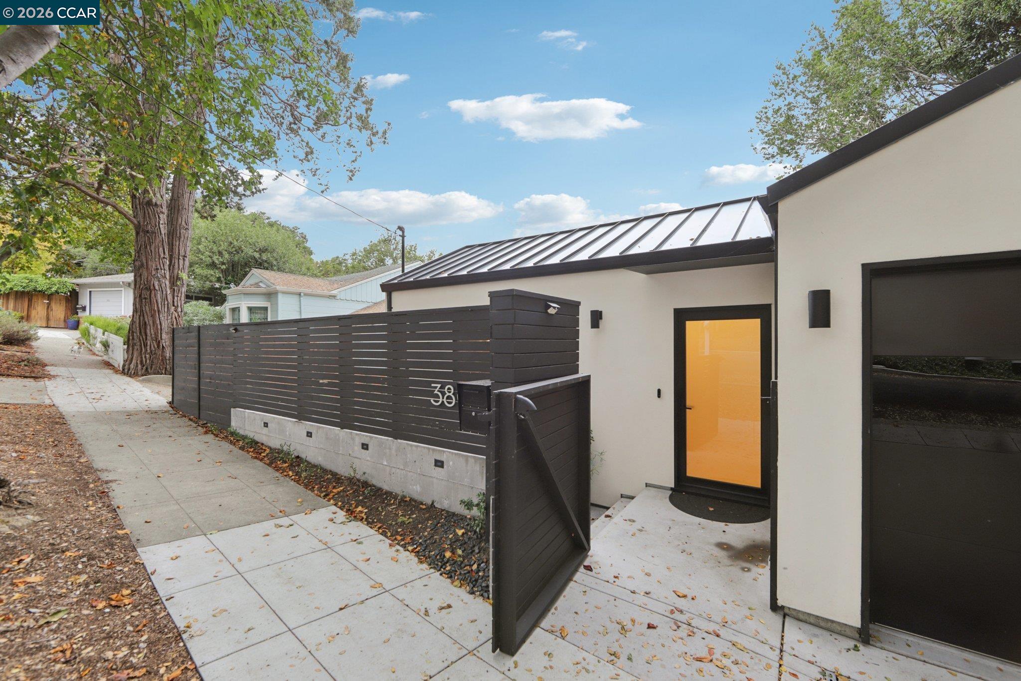 380 Vermont Ave, Berkeley, CA, 94707