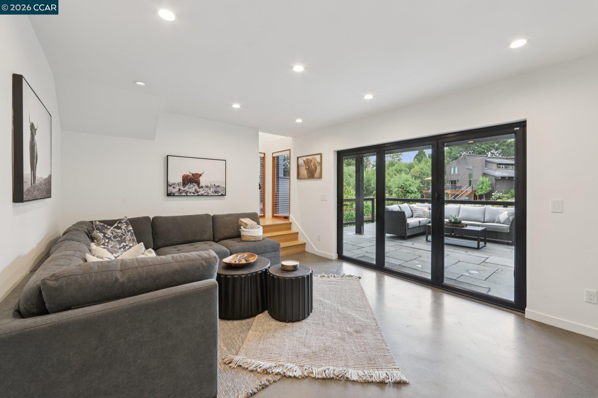 Detail Gallery Image 24 of 37 For 380 Vermont Ave, Berkeley,  CA 94707 - 3 Beds | 2 Baths