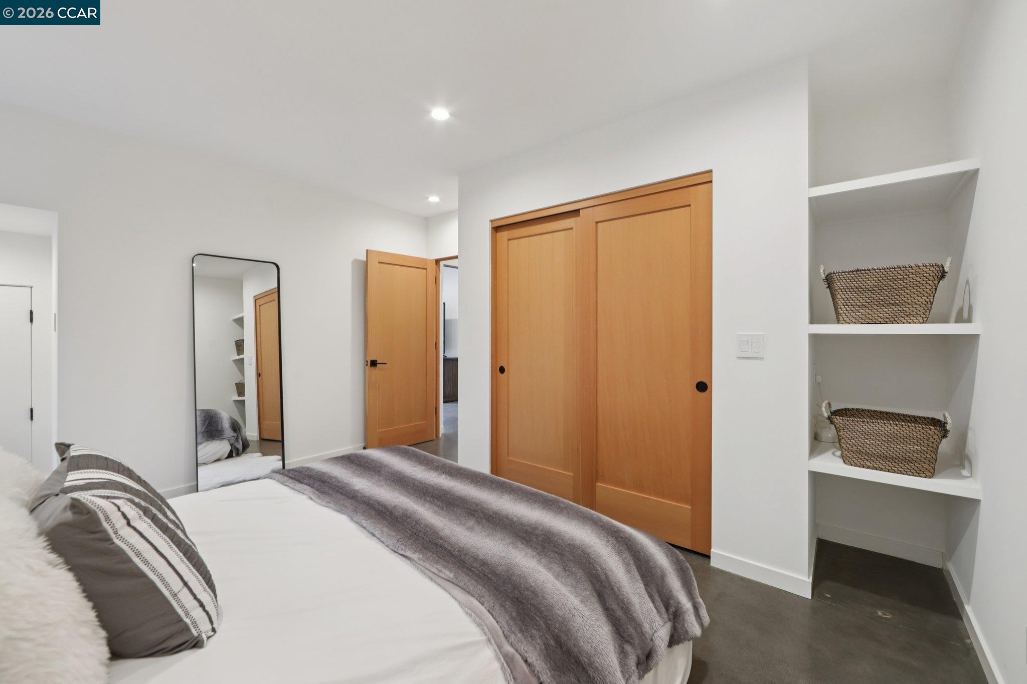 Detail Gallery Image 29 of 37 For 380 Vermont Ave, Berkeley,  CA 94707 - 3 Beds | 2 Baths