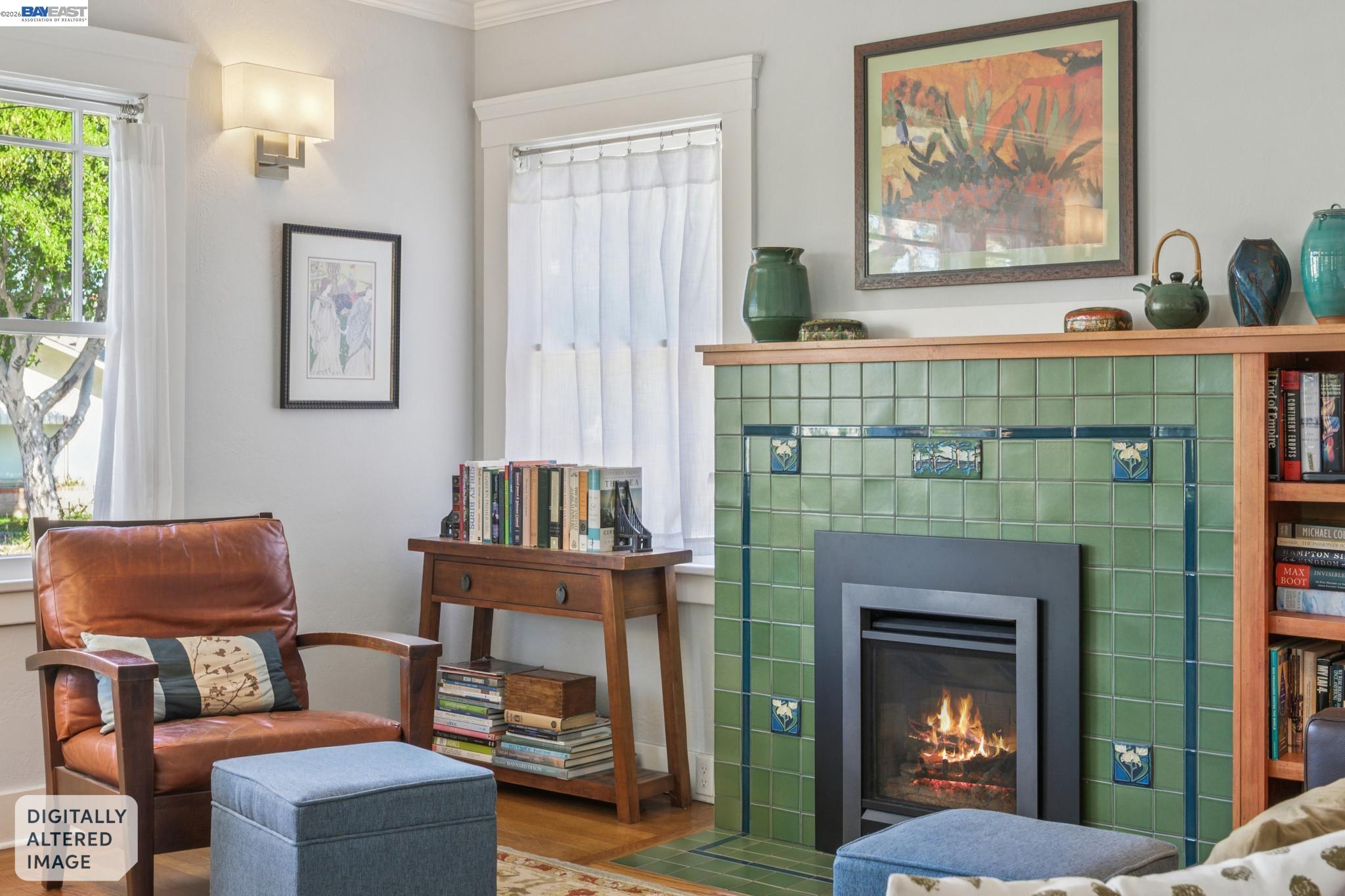 Detail Gallery Image 5 of 33 For 1376 Versailles Ave, Alameda,  CA 94501 - 2 Beds | 2 Baths