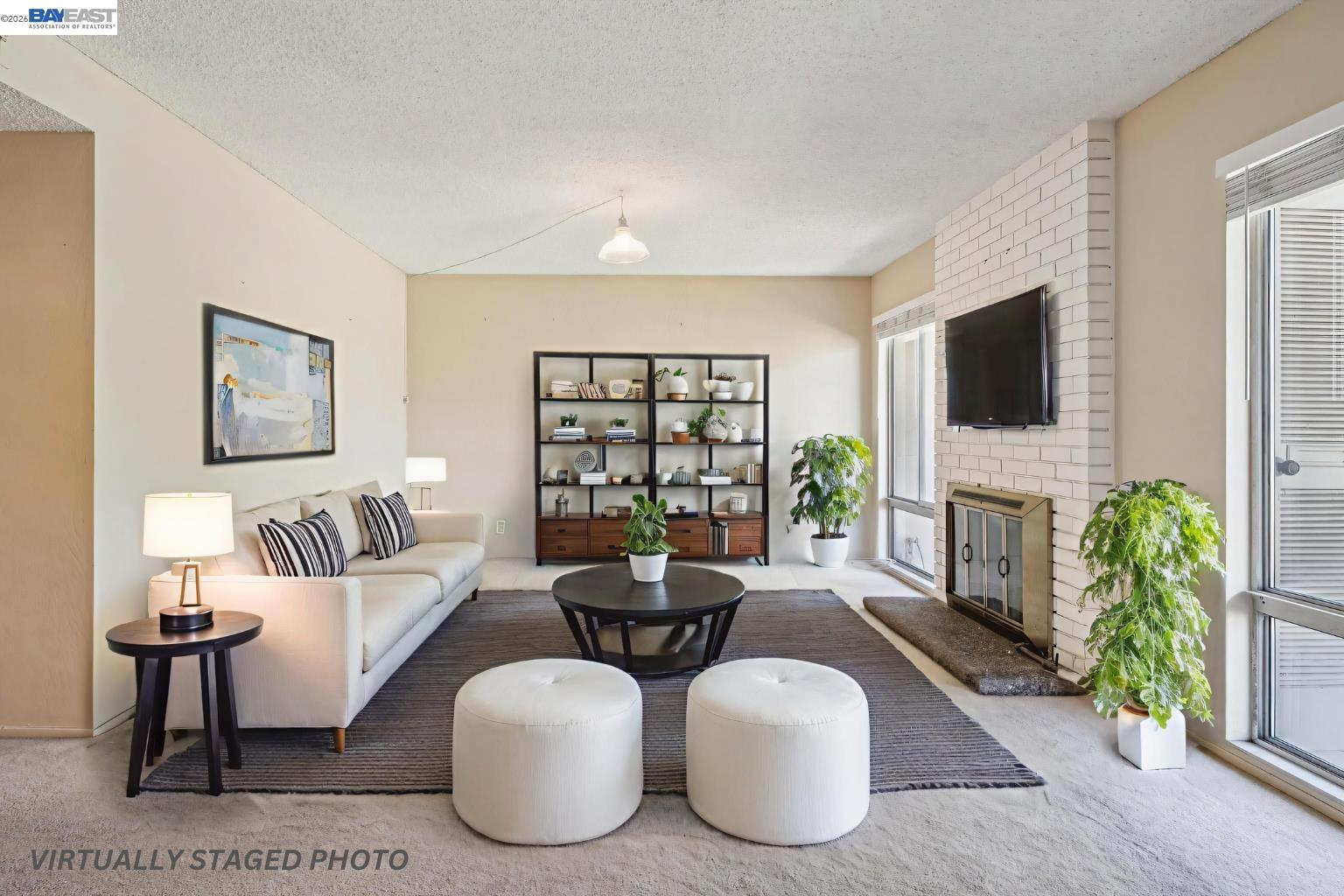 Photo #2: 41128738 Listing: Photo #2