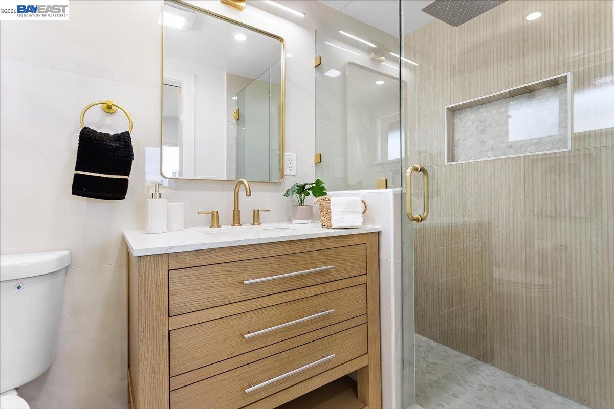 Detail Gallery Image 21 of 35 For 27828 Mandarin Ave, Hayward,  CA 94544 - 4 Beds | 2 Baths