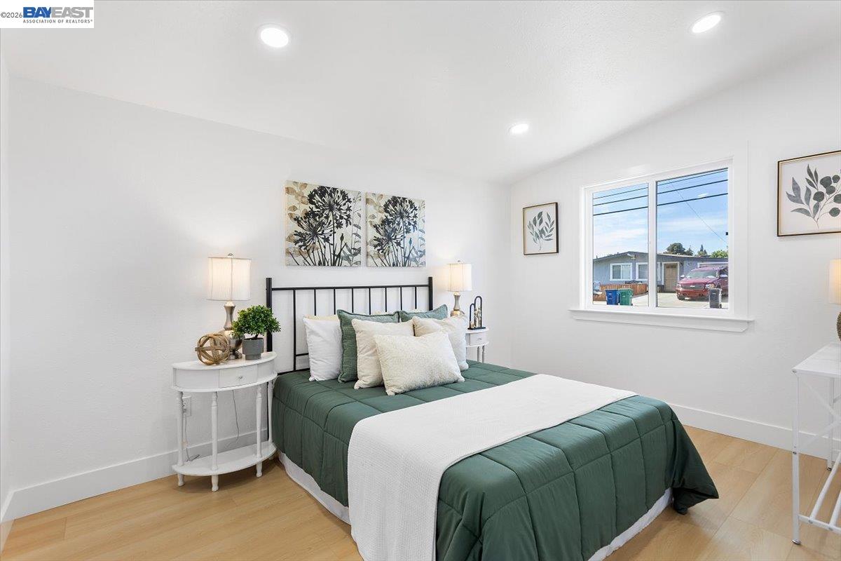Detail Gallery Image 25 of 35 For 27828 Mandarin Ave, Hayward,  CA 94544 - 4 Beds | 2 Baths