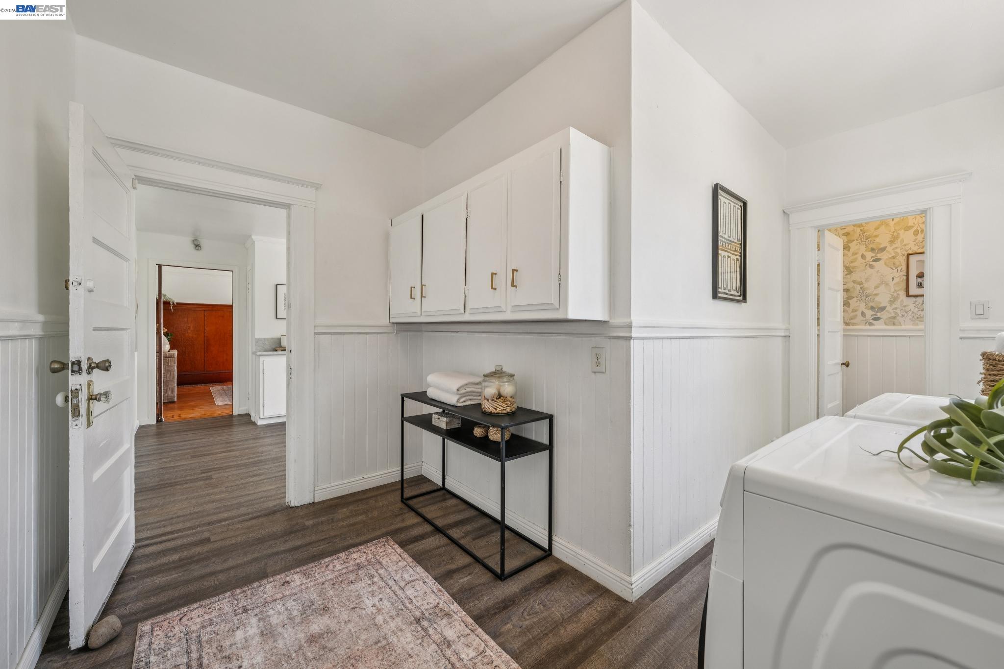 Detail Gallery Image 41 of 58 For 2063 Rosedale Ave, Oakland,  CA 94601 - 5 Beds | 2 Baths