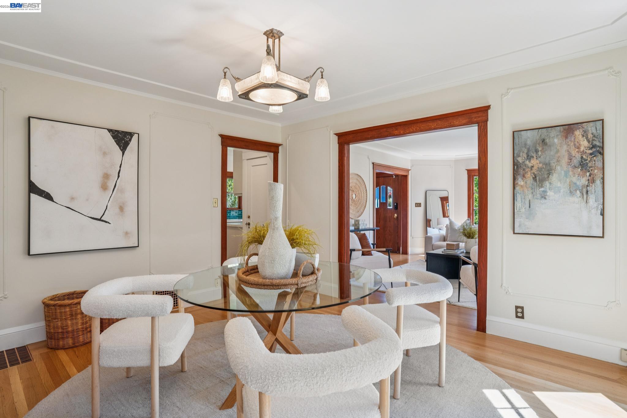 Detail Gallery Image 13 of 40 For 285 Adams St, Oakland,  CA 94610-4126 - 2 Beds | 2 Baths