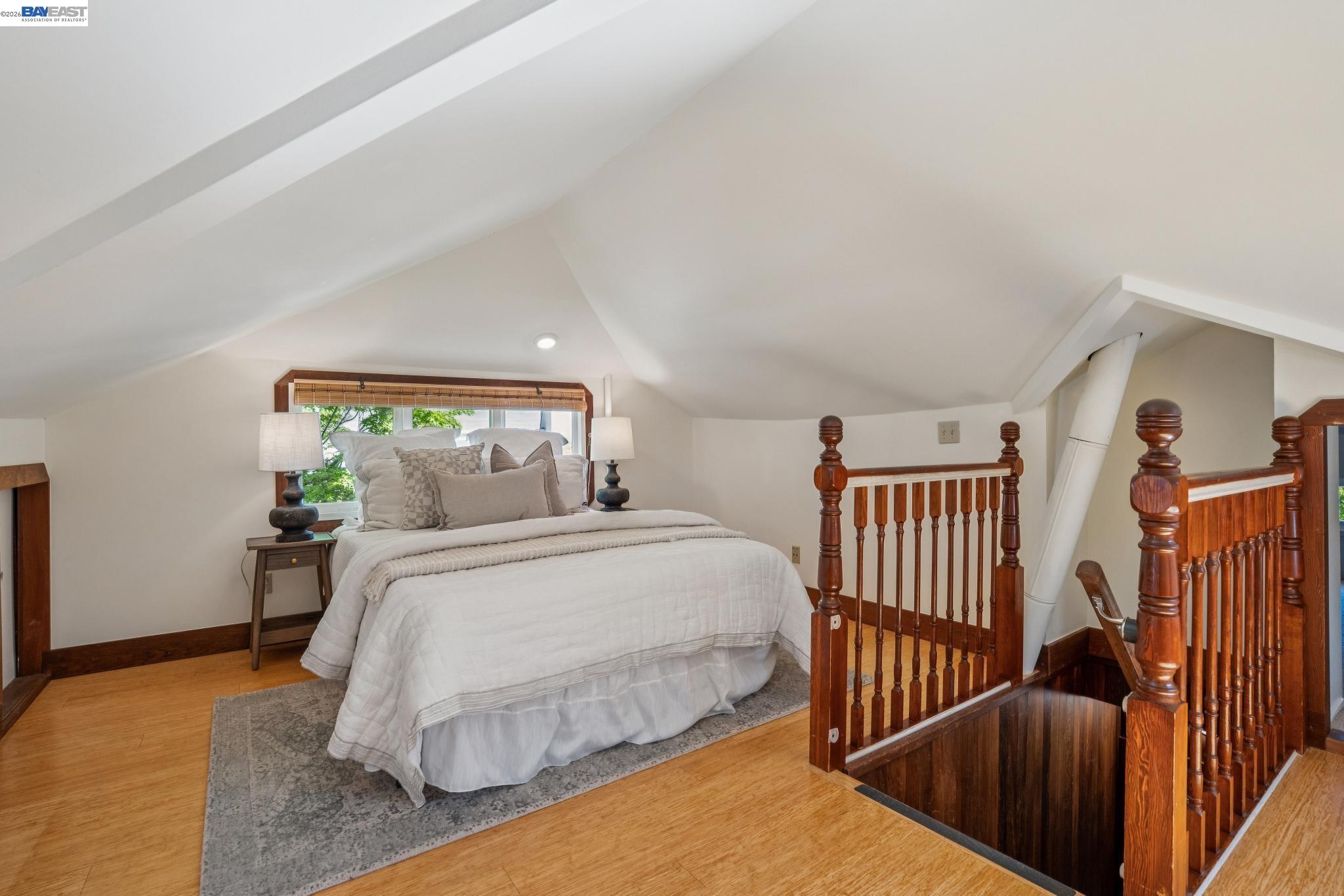 Detail Gallery Image 30 of 40 For 285 Adams St, Oakland,  CA 94610-4126 - 2 Beds | 2 Baths