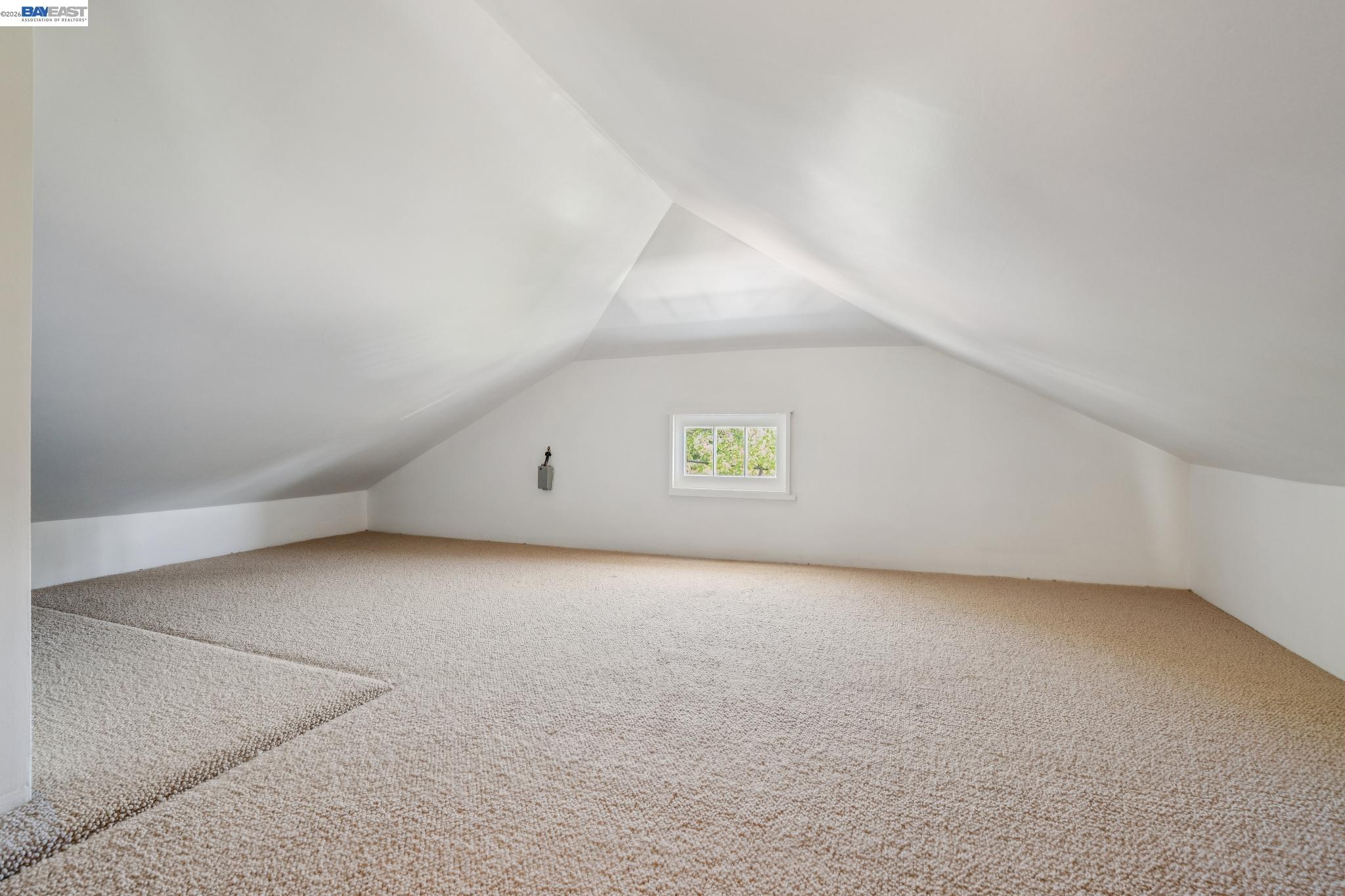 Detail Gallery Image 35 of 40 For 285 Adams St, Oakland,  CA 94610-4126 - 2 Beds | 2 Baths