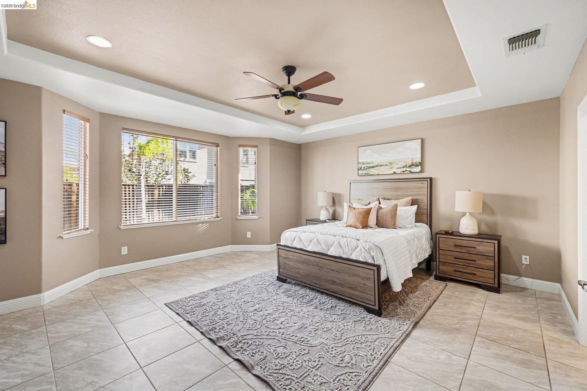 Detail Gallery Image 17 of 36 For 6372 Crystal Springs Cir, Discovery Bay,  CA 94505 - 5 Beds | 3 Baths