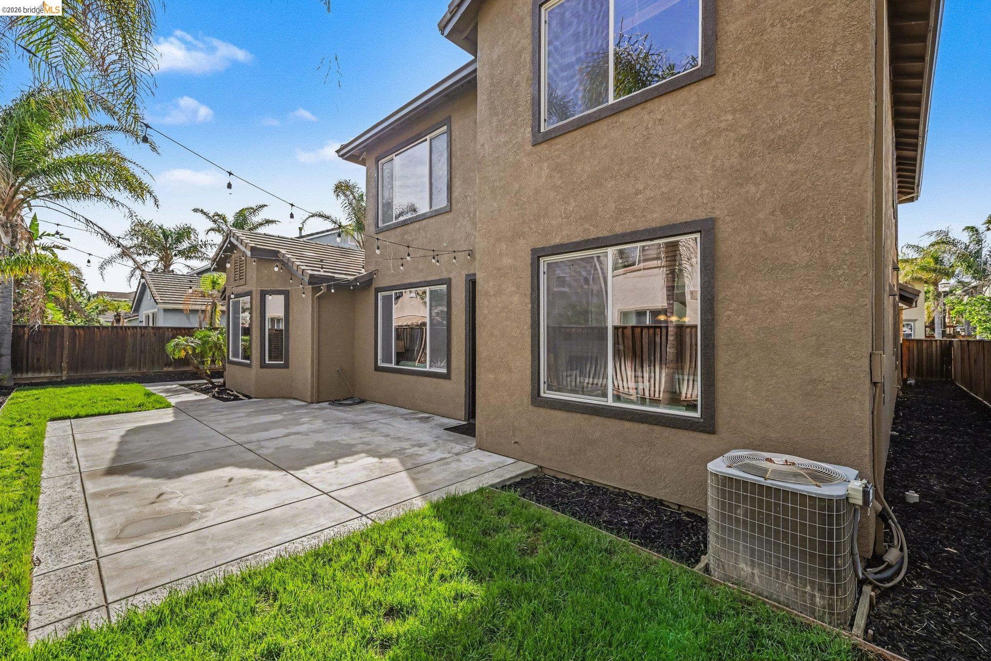 Detail Gallery Image 31 of 36 For 6372 Crystal Springs Cir, Discovery Bay,  CA 94505 - 5 Beds | 3 Baths