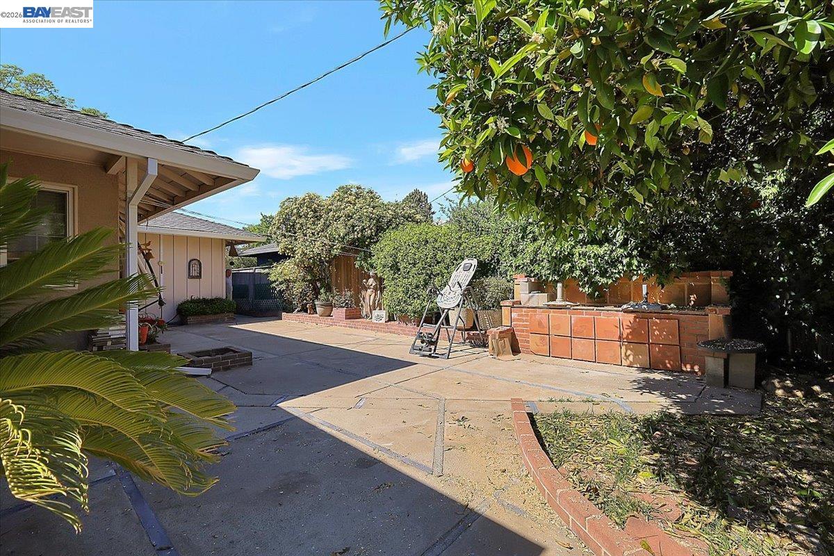 Detail Gallery Image 34 of 36 For 1816 Eastern Avenue, Sacramento,  CA 95864-1768 - 3 Beds | 2 Baths