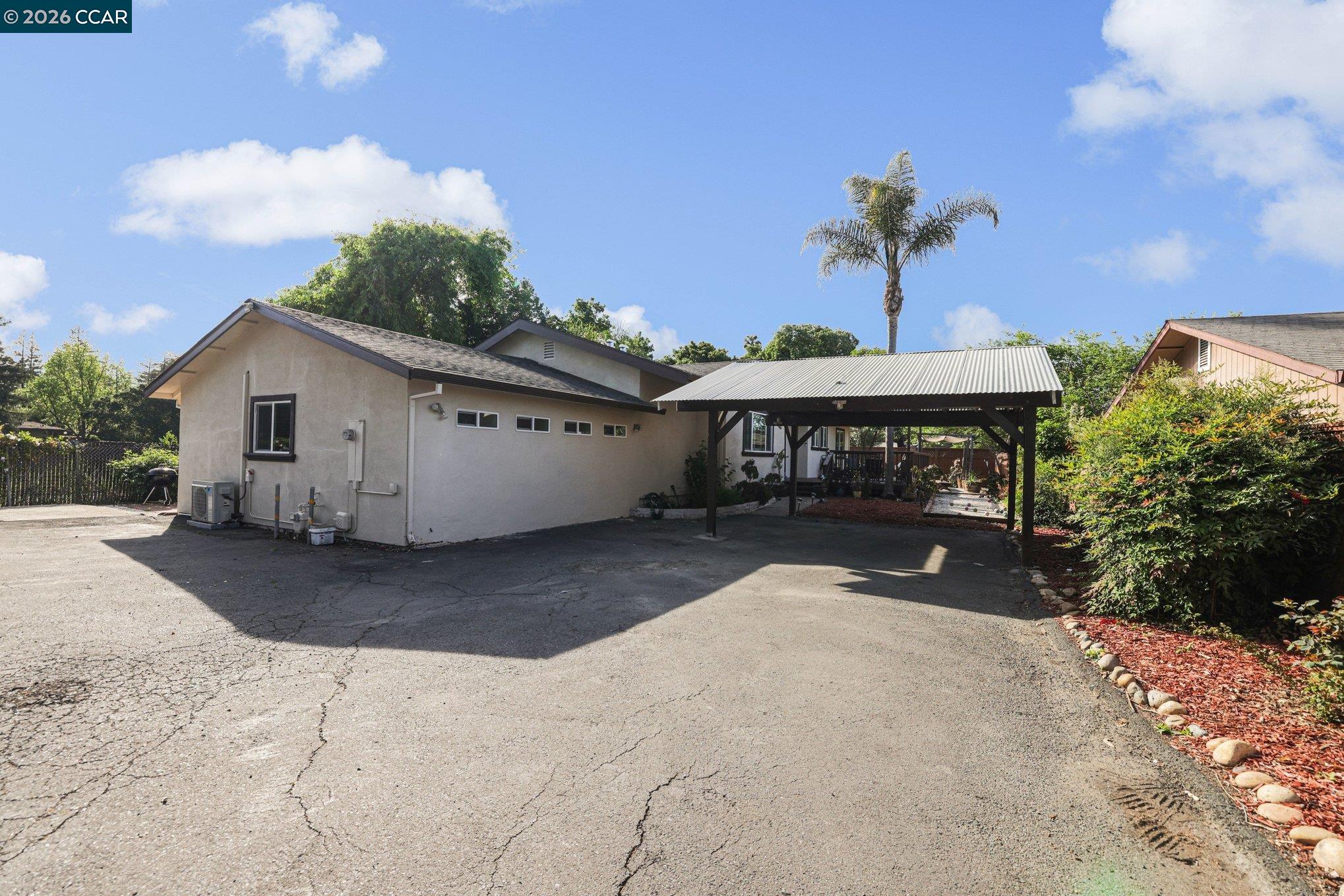 Front Image Thumbnail for CC41128747